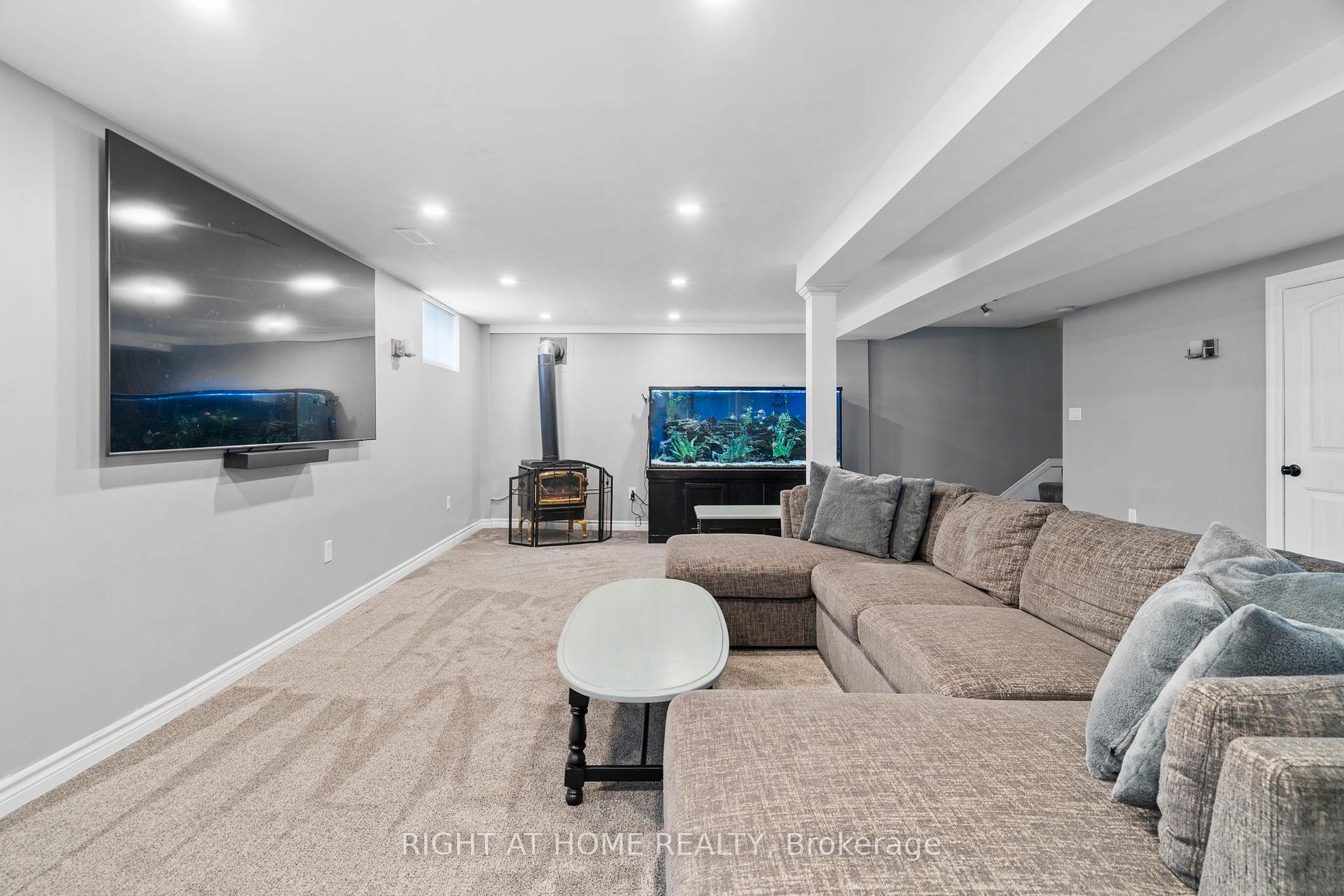 Photo 30 of 110 Ontario Street, Clarington, Bowmanville — HOMEH