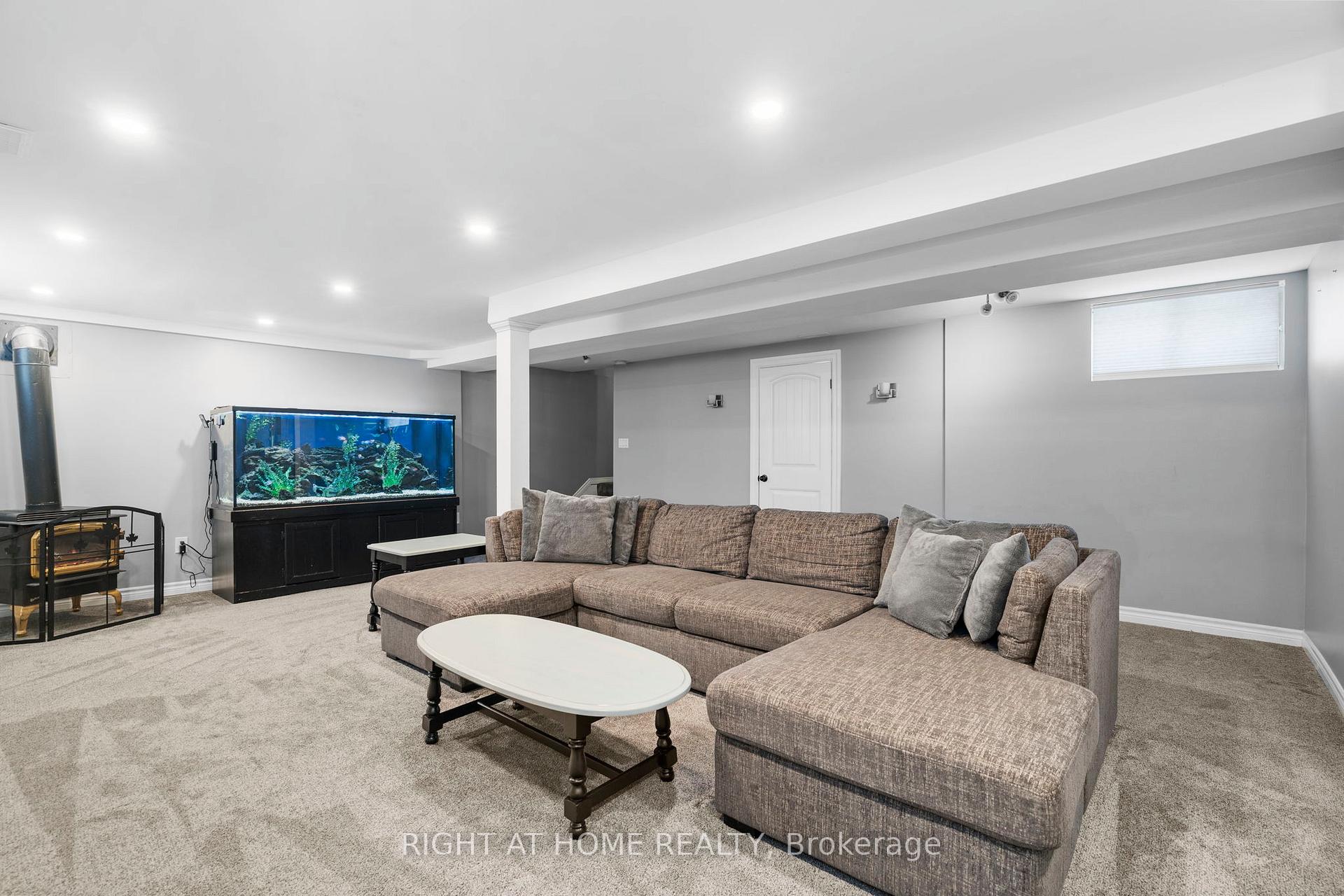 Photo 31 of 110 Ontario Street, Clarington, Bowmanville — HOMEH