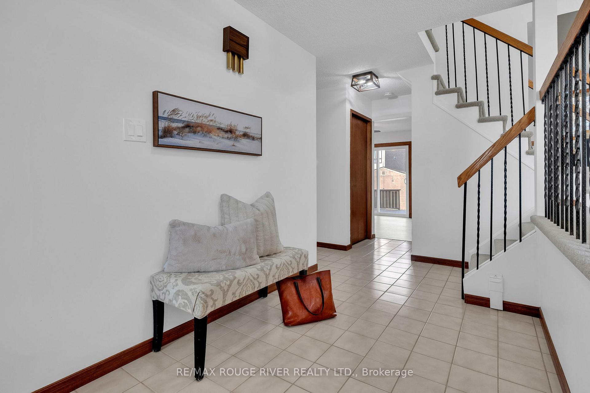Photo 3 of 4 Spry Avenue, Clarington, Bowmanville — HOMEH