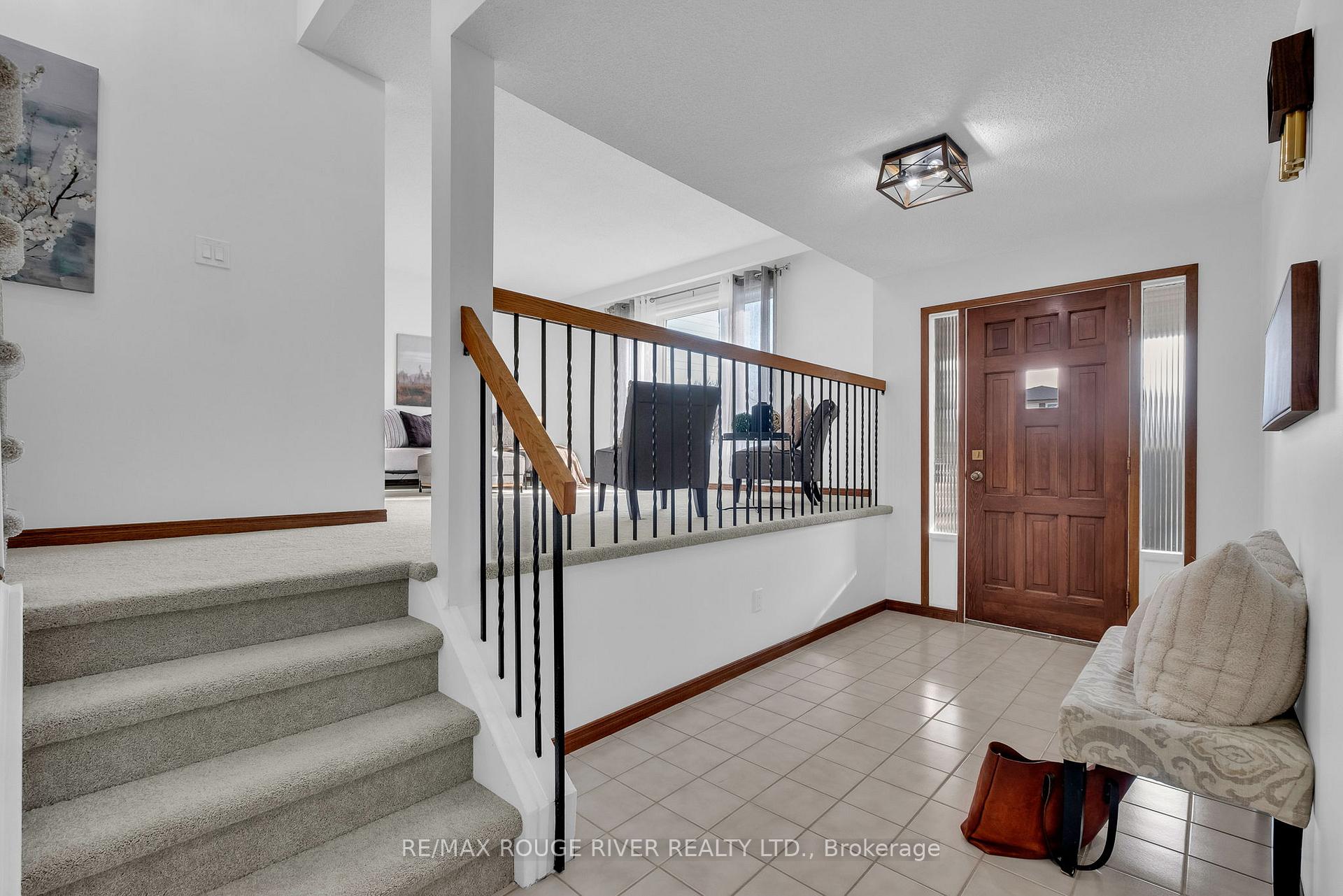 Photo 4 of 4 Spry Avenue, Clarington, Bowmanville — HOMEH