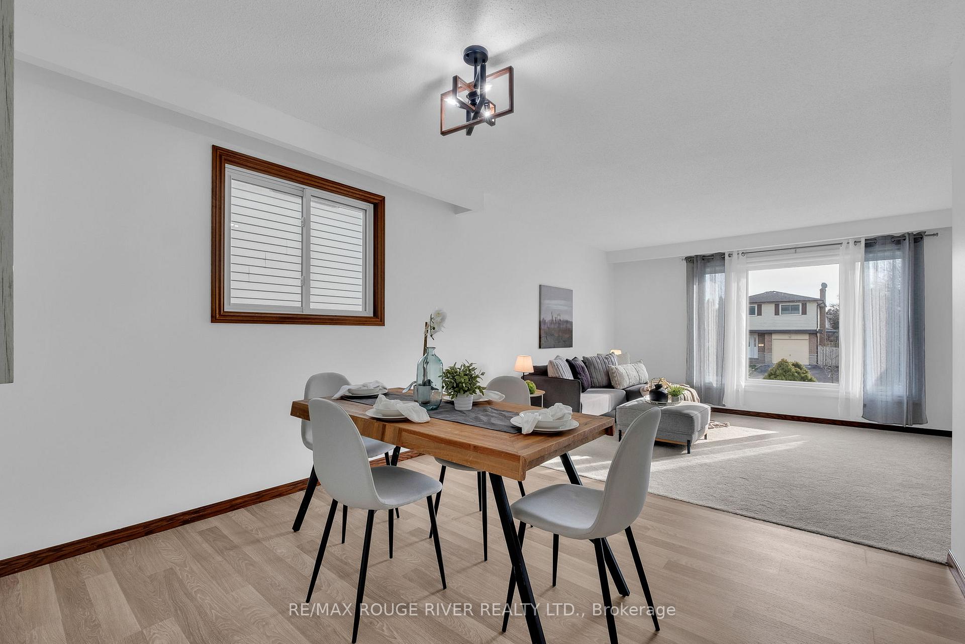 Photo 10 of 4 Spry Avenue, Clarington, Bowmanville — HOMEH