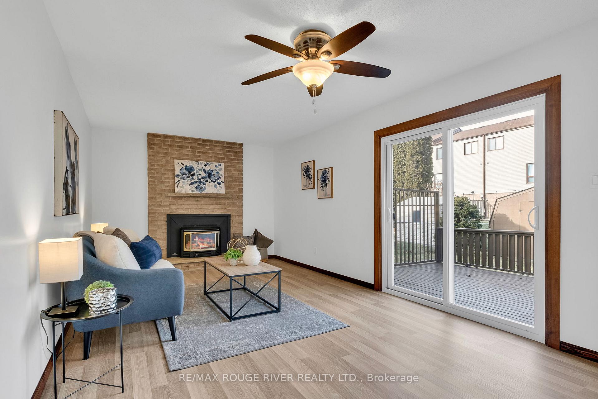 Photo 15 of 4 Spry Avenue, Clarington, Bowmanville — HOMEH