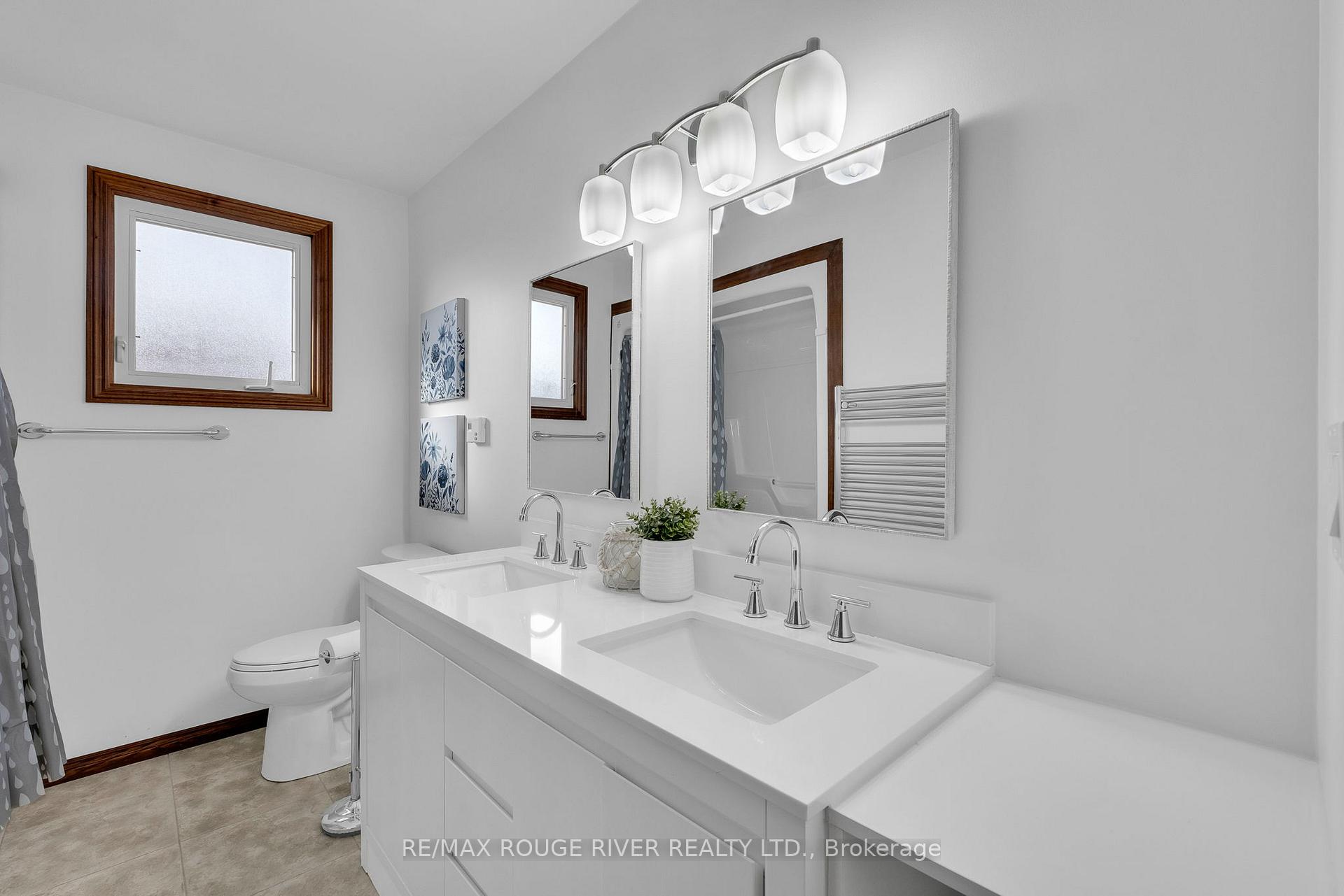 Photo 24 of 4 Spry Avenue, Clarington, Bowmanville — HOMEH