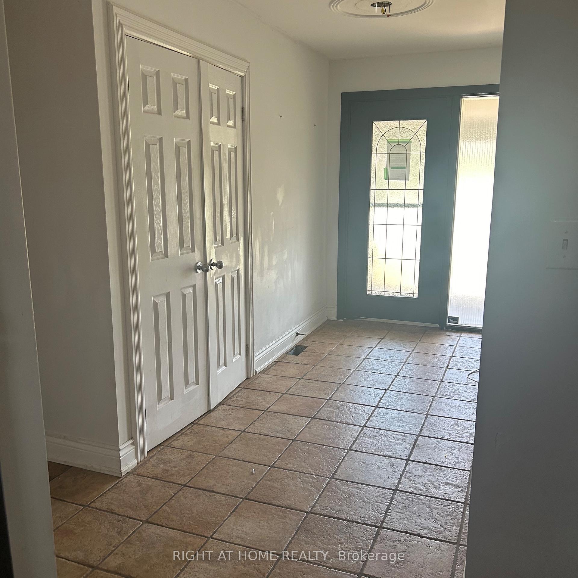 Photo 9 of 1592 Highway # 2 Street, Clarington, Courtice — HOMEH