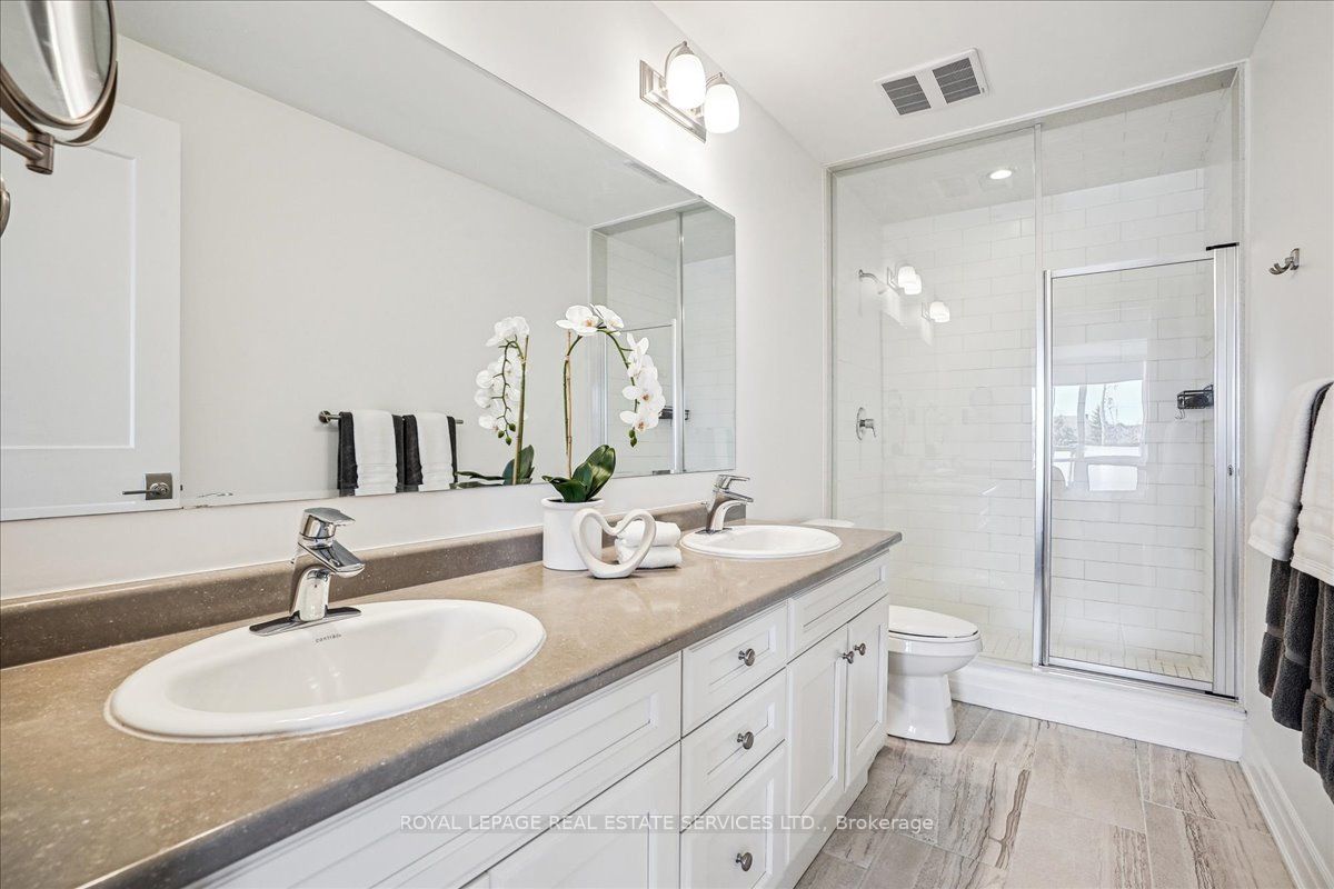 Photo 71 of Unit 105, 3028 Creekshore Common, Oakville, Glenorchy — HOMEH