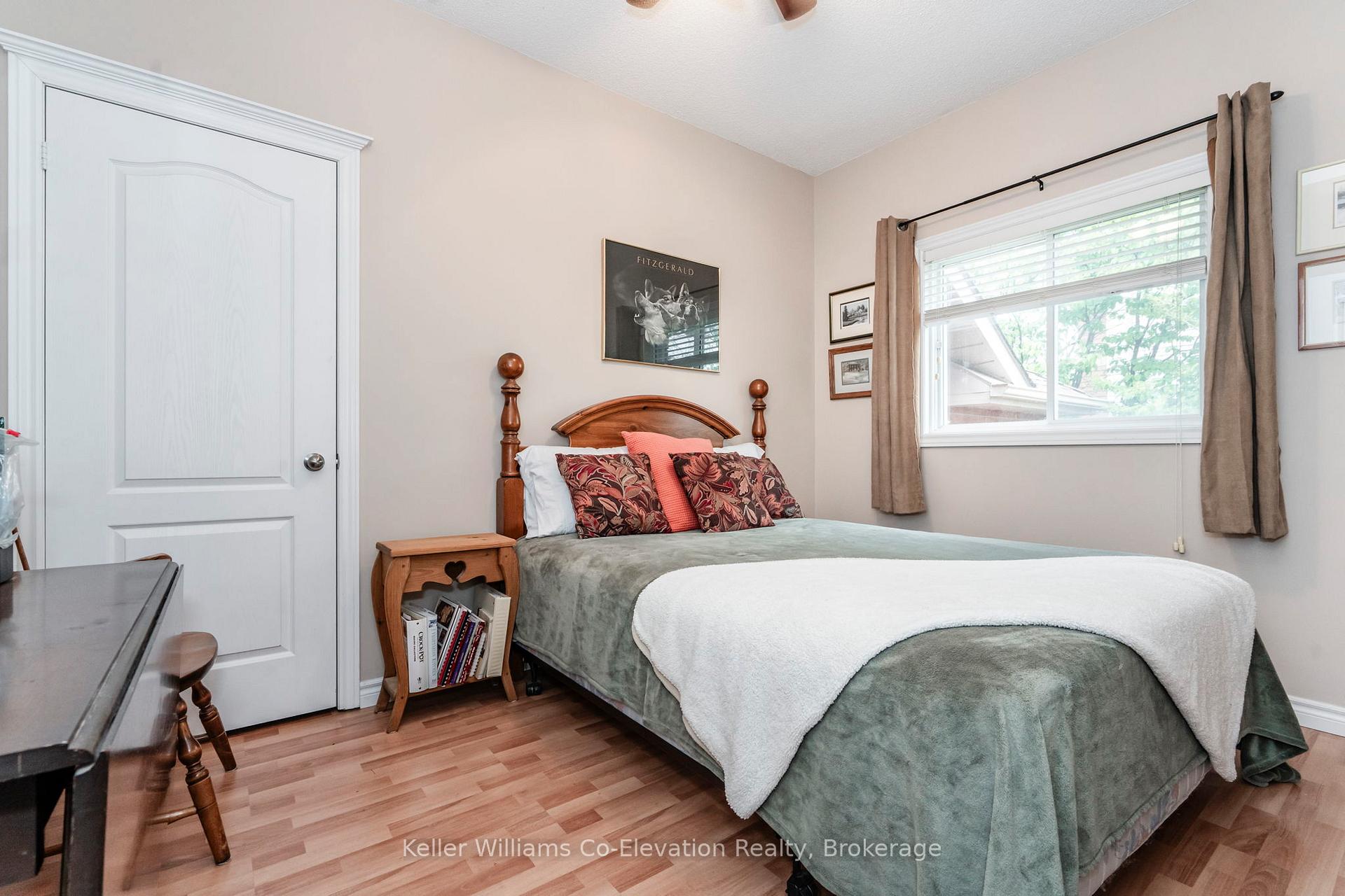 Photo 12 of 33 Allsop Crescent, Barrie, Holly — HOMEH