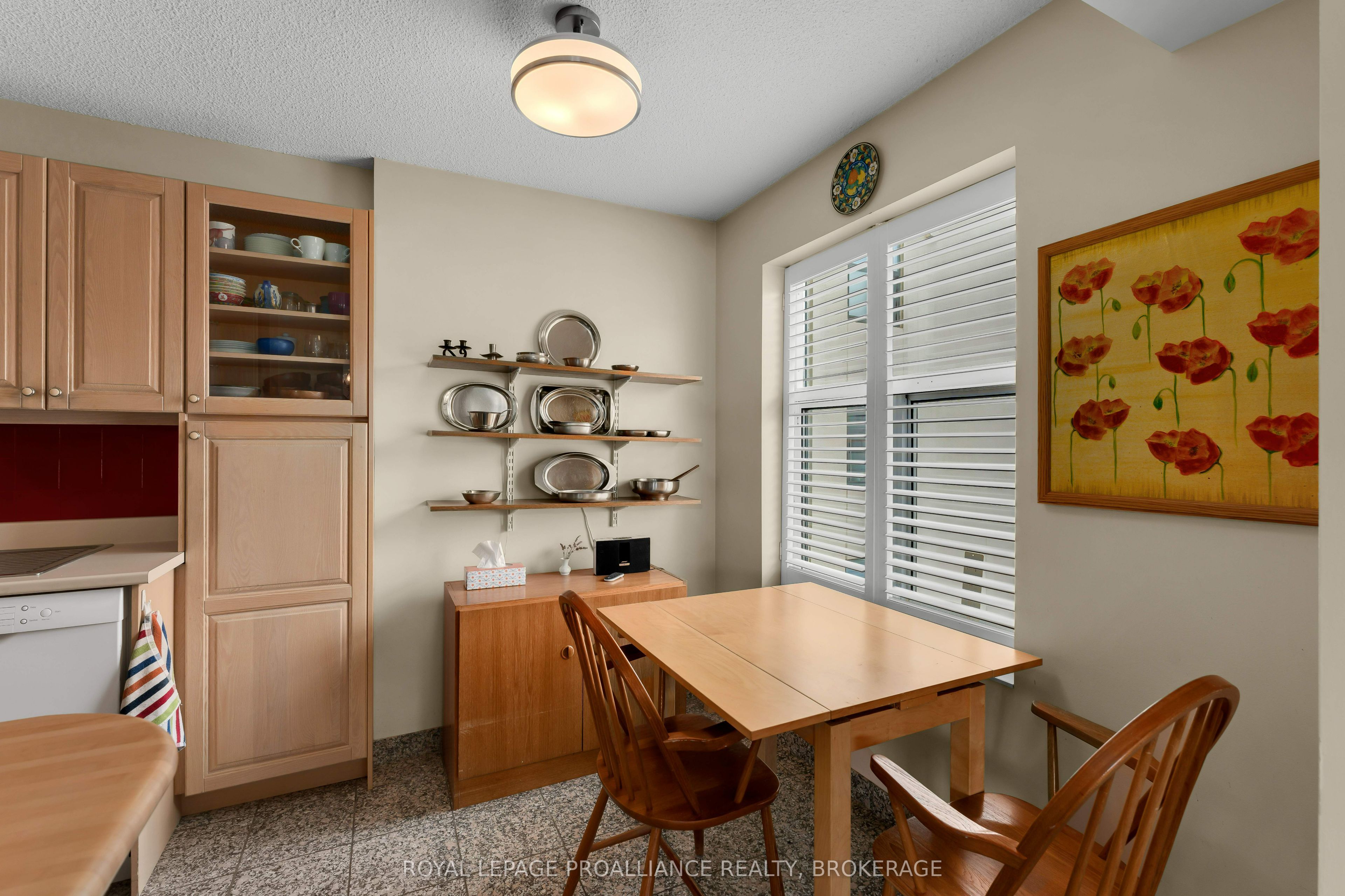 Photo 68 of Unit 403, 185 Ontario Street, Kingston, Central City East — HOMEH