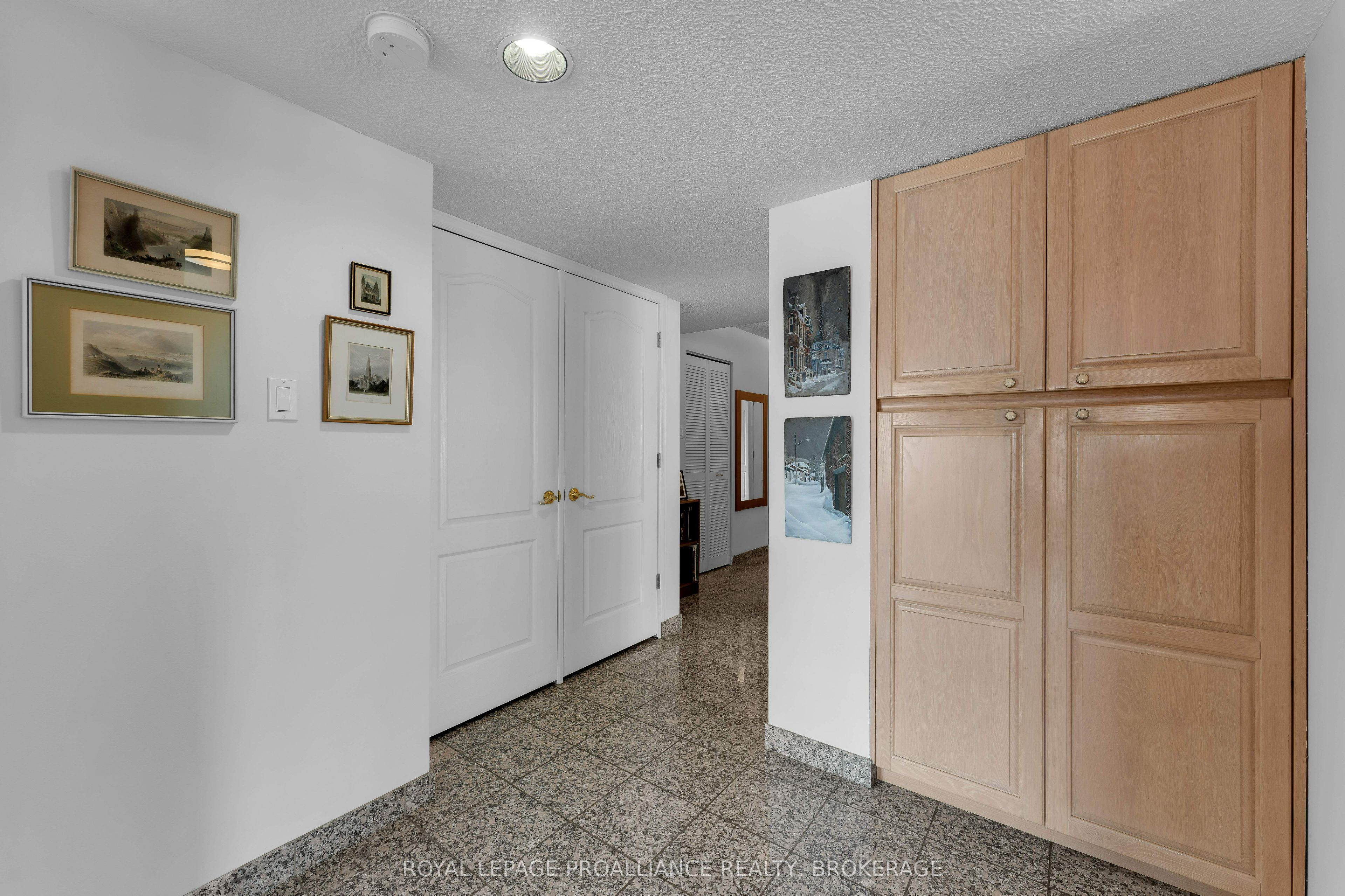 Photo 69 of Unit 403, 185 Ontario Street, Kingston, Central City East — HOMEH