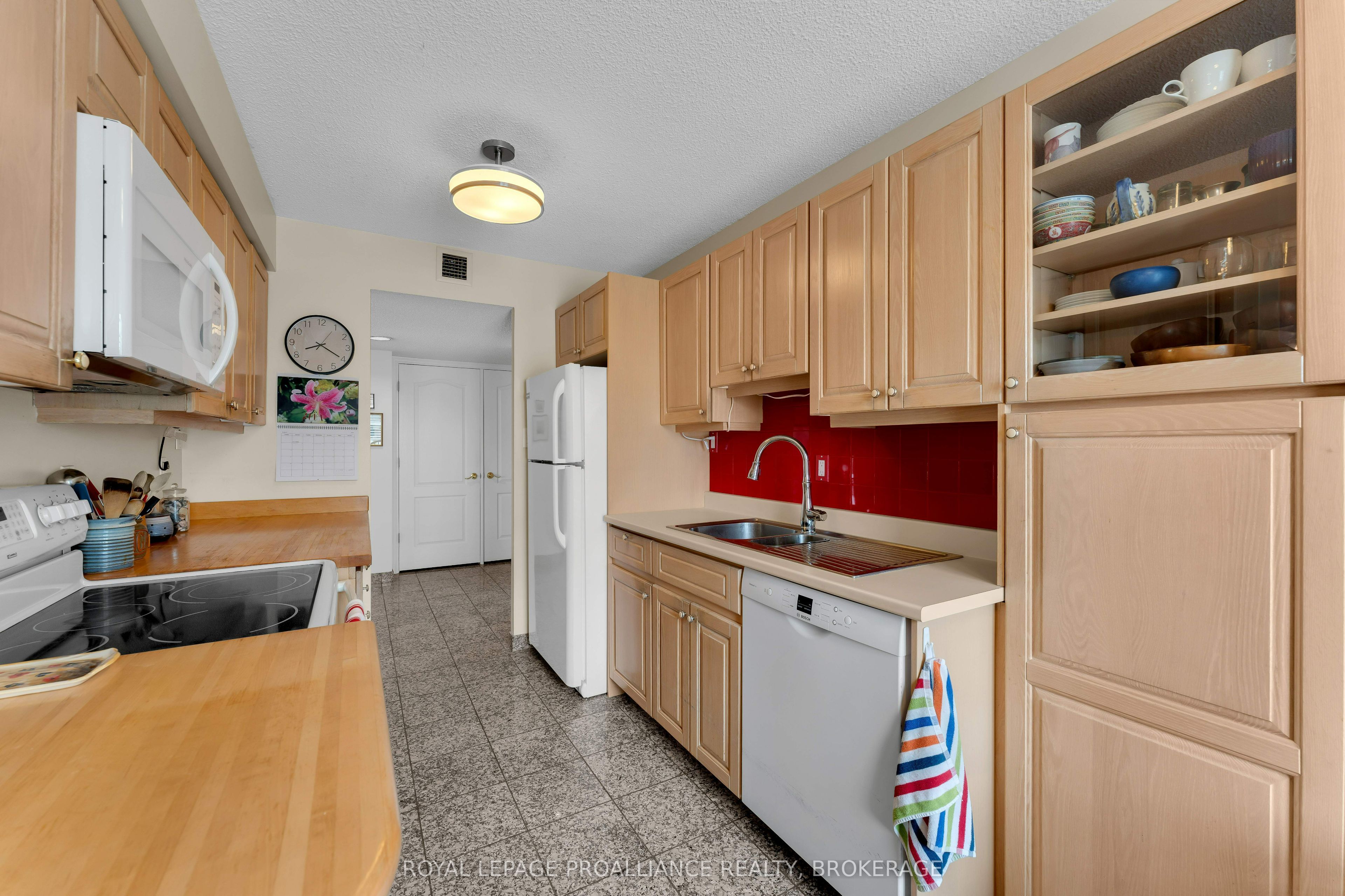Photo 67 of Unit 403, 185 Ontario Street, Kingston, Central City East — HOMEH