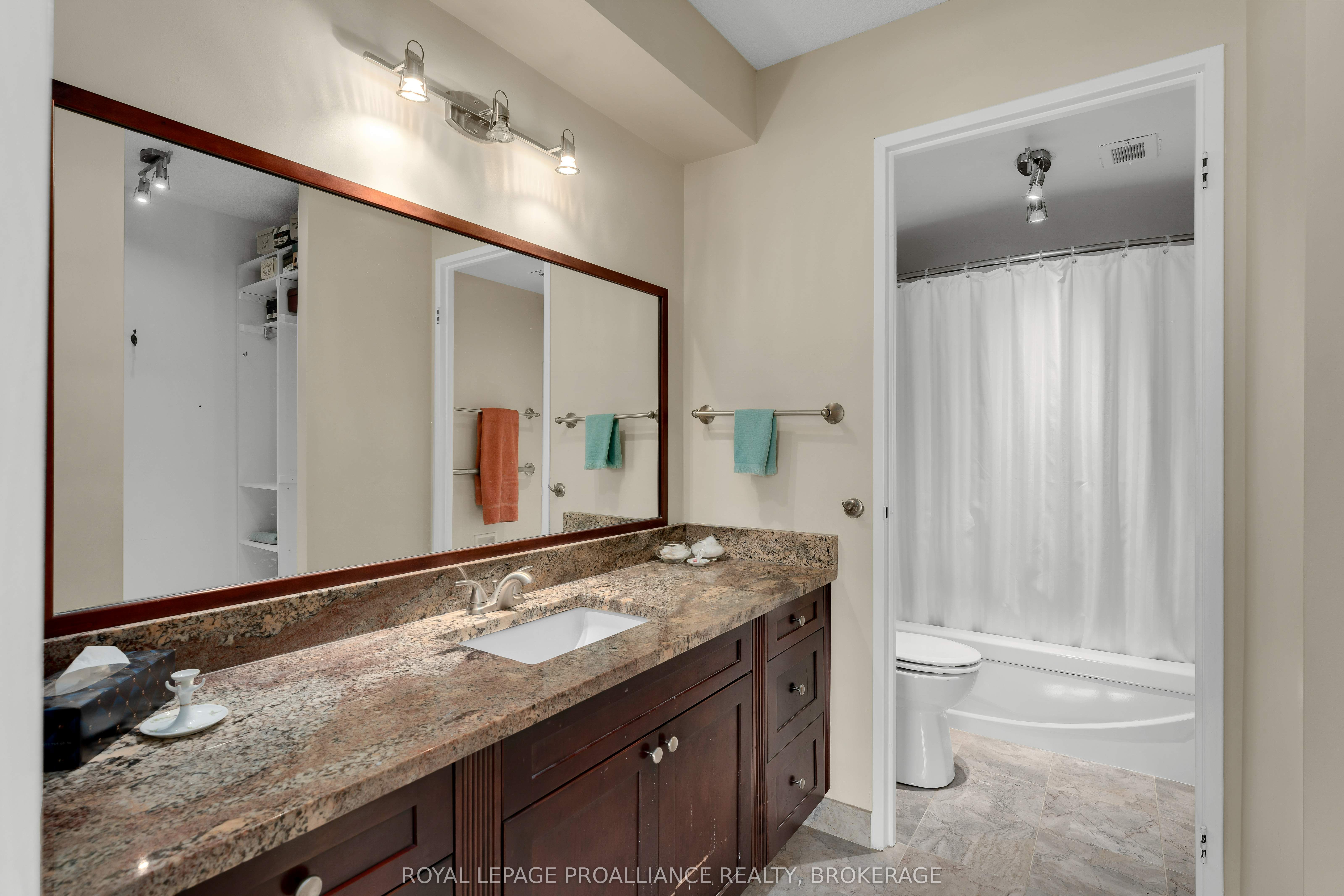 Photo 73 of Unit 403, 185 Ontario Street, Kingston, Central City East — HOMEH