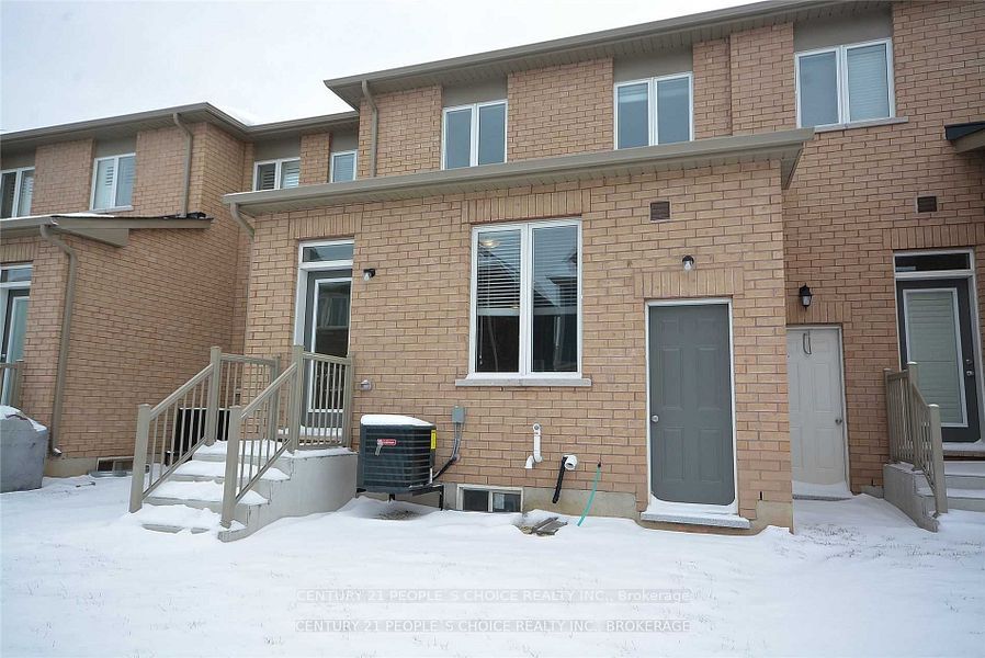 Photo 51 of 66 Holbrook Court, Milton, Ford — HOMEH