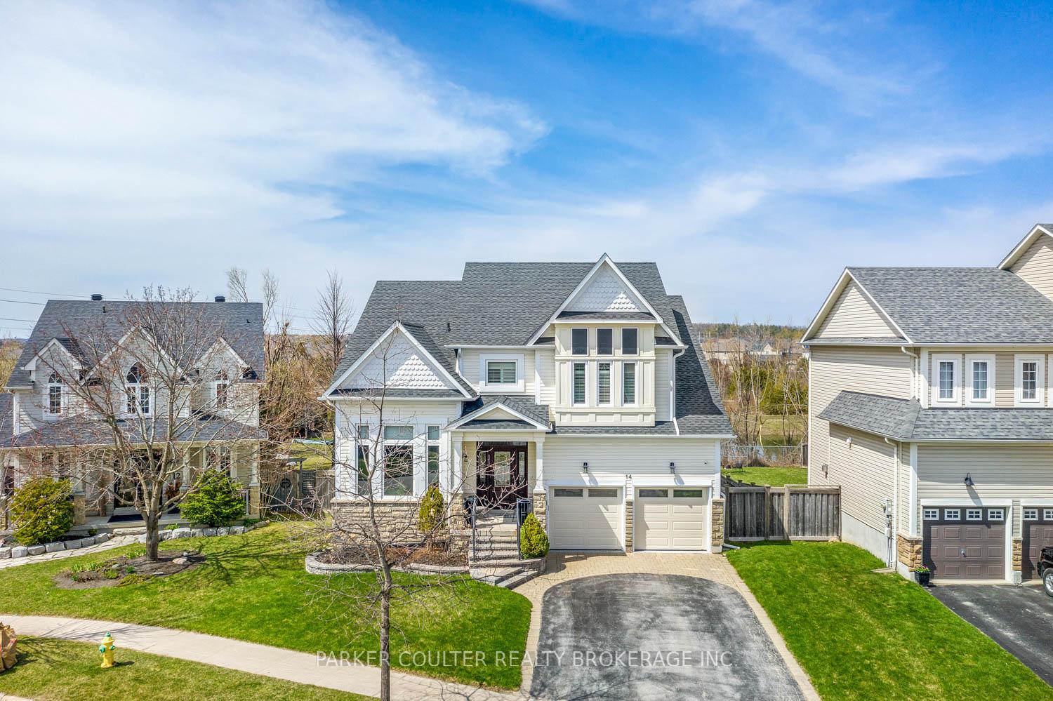 Front of 14 Regalia Way