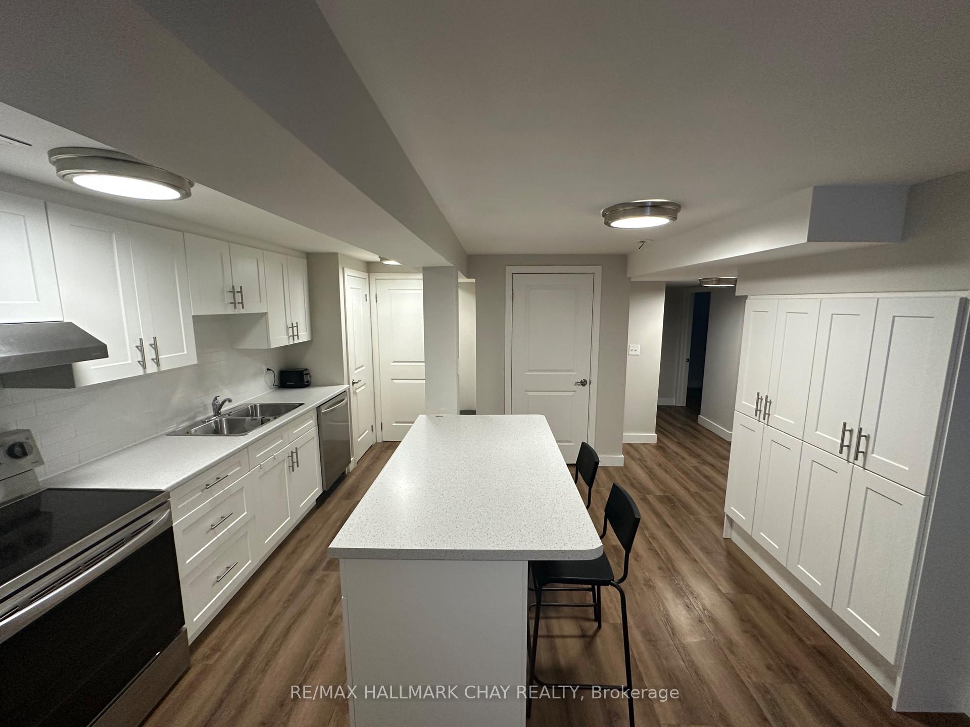 Photo 8 of Unit Lower, 68 Cook Street, Barrie, Codrington — HOMEH