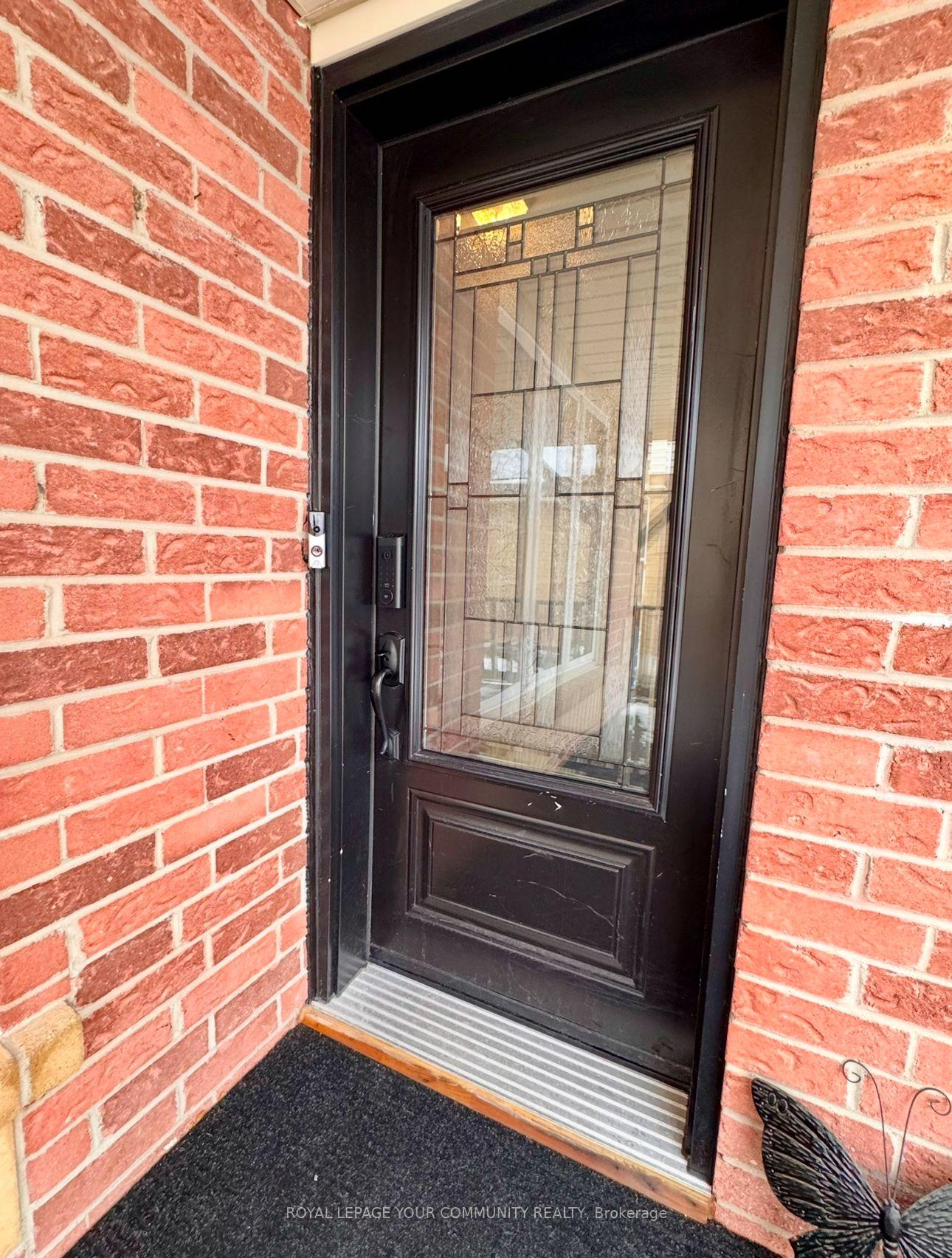 Photo 4 of 68 Yorkville Drive, Clarington, Courtice — HOMEH