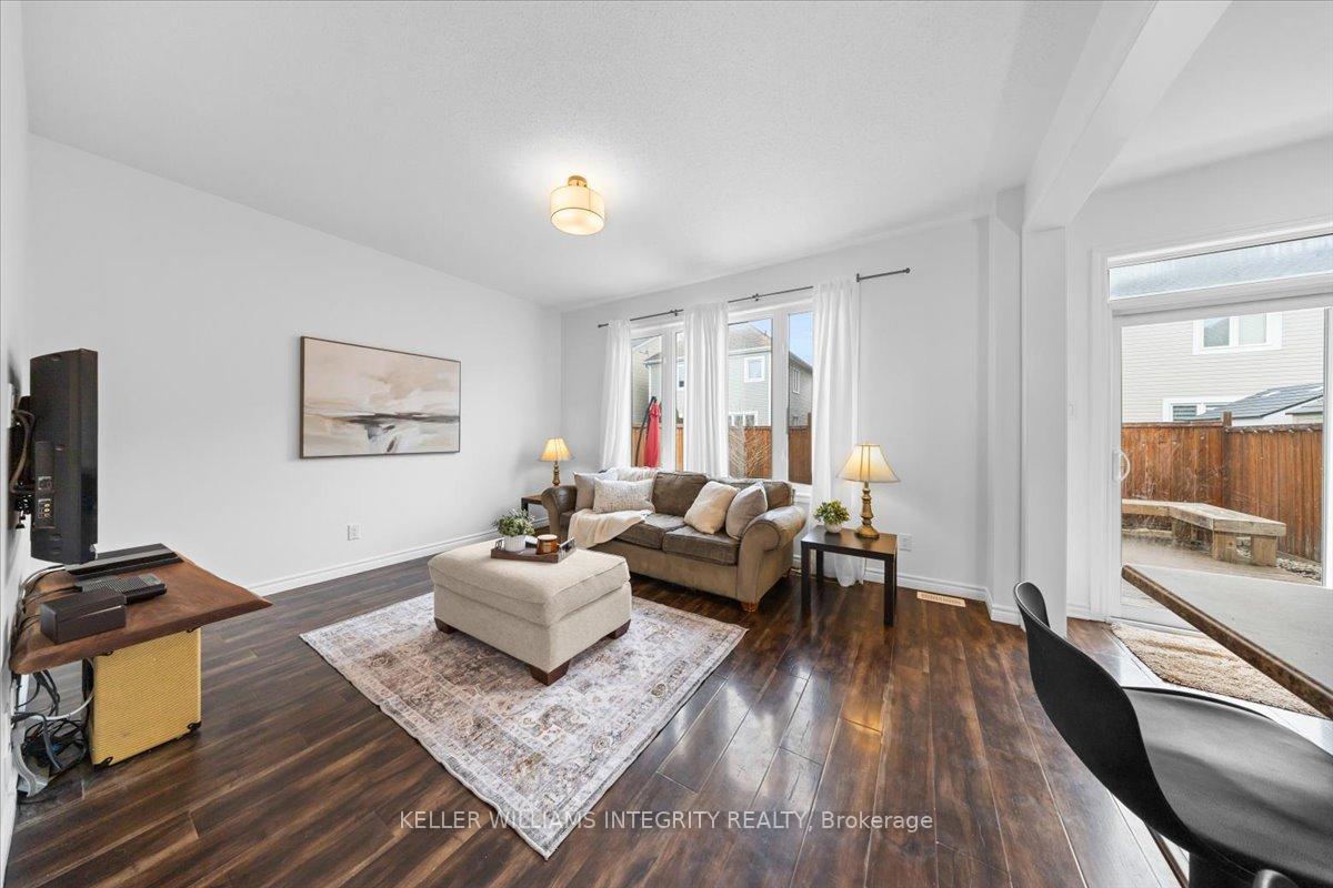 Photo 10 of 542 Dundonald Drive, Ottawa, Barrhaven - Half Moon Bay — HOMEH