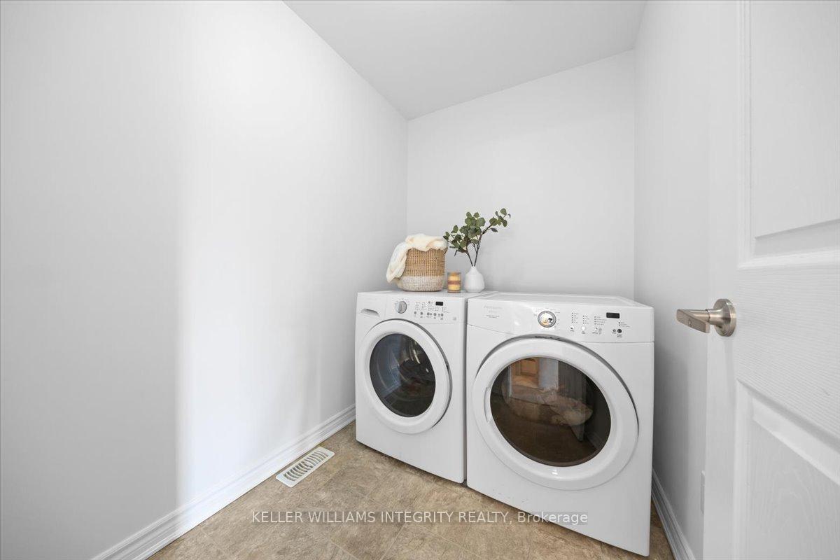 Photo 18 of 542 Dundonald Drive, Ottawa, Barrhaven - Half Moon Bay — HOMEH