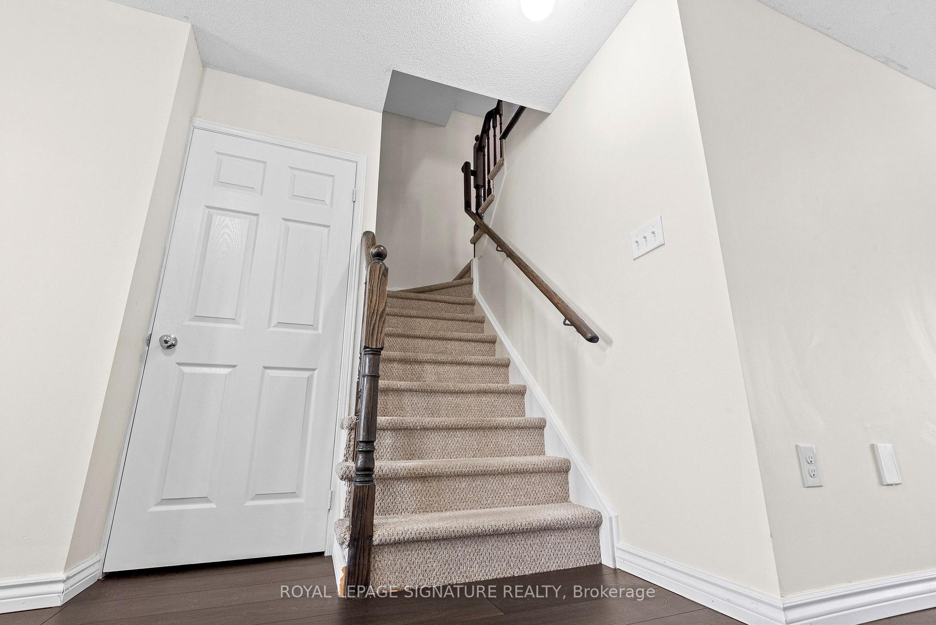 Photo 11 of 898 Audley Road N, Ajax, Central East — HOMEH