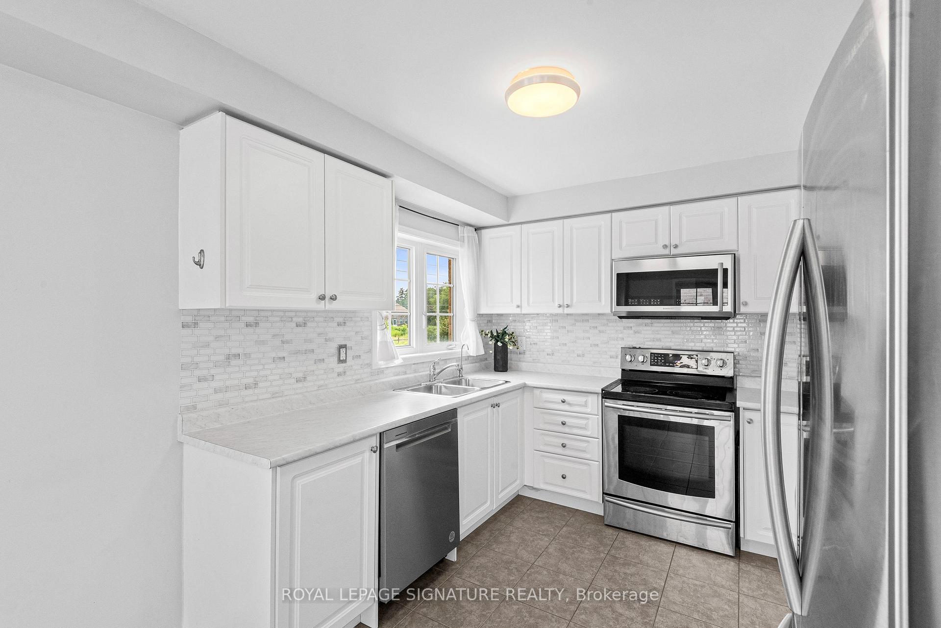 Photo 21 of 898 Audley Road N, Ajax, Central East — HOMEH