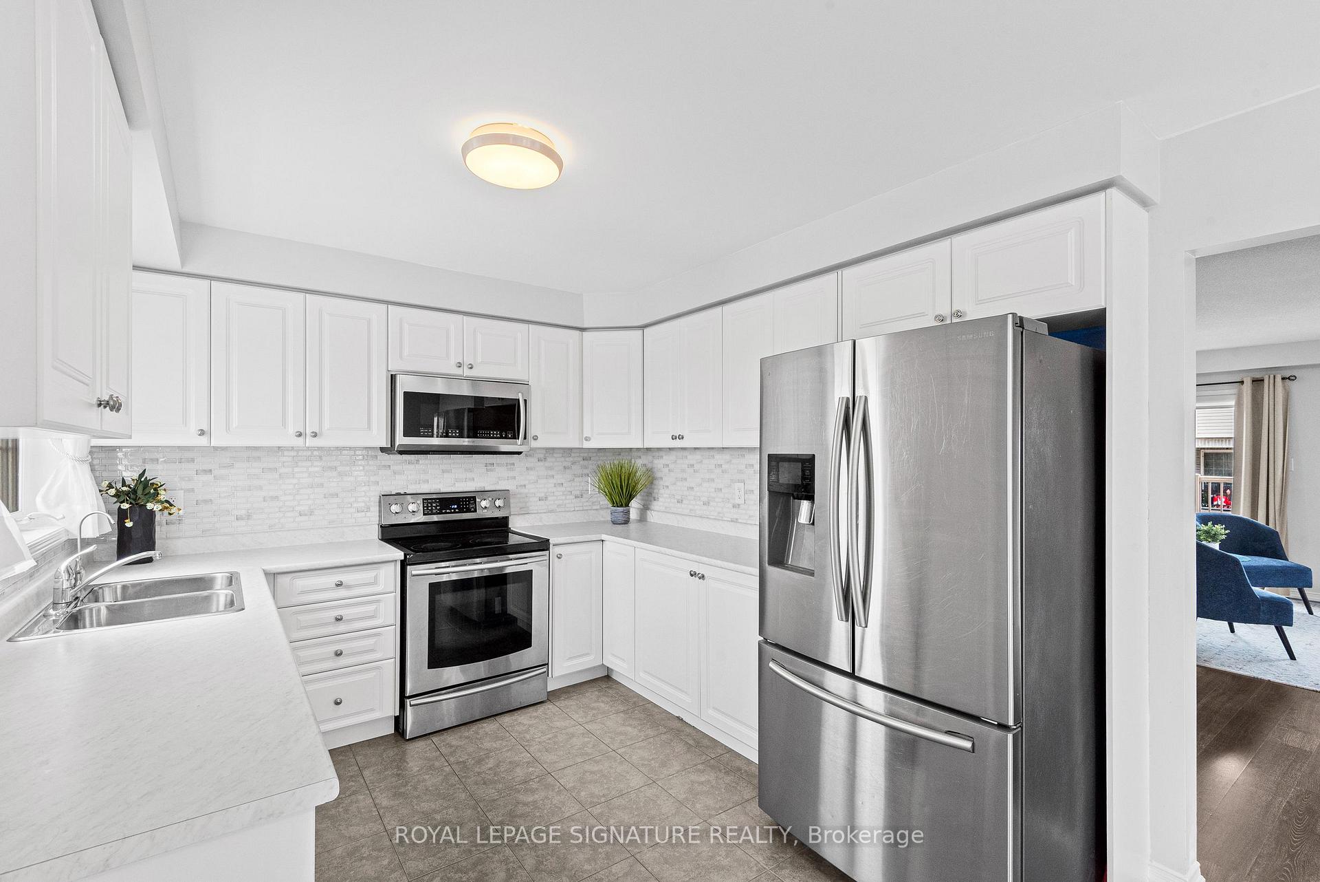 Photo 23 of 898 Audley Road N, Ajax, Central East — HOMEH
