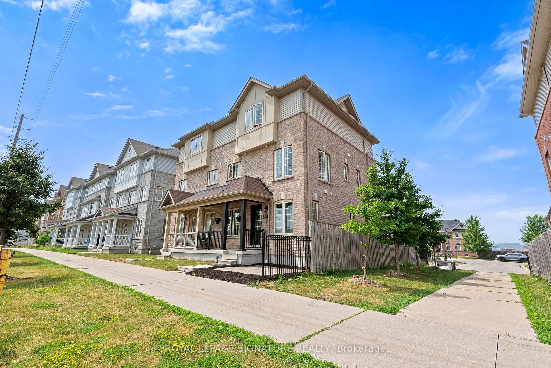 Photo 42 of 898 Audley Road N, Ajax, Central East — HOMEH