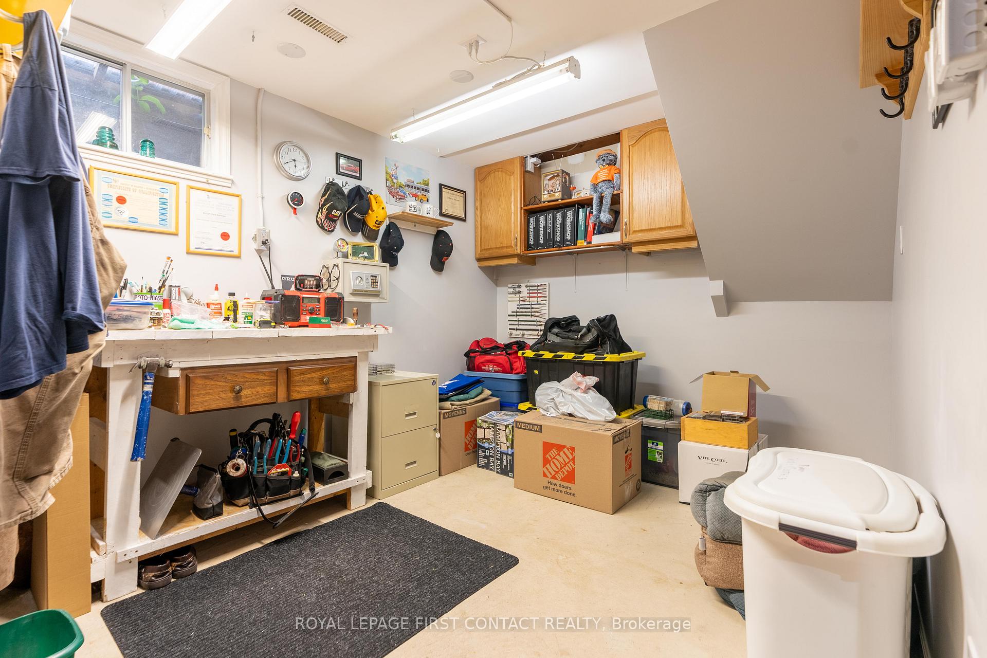 Photo 16 of 10 Grand Place, Barrie, Allandale Heights — HOMEH