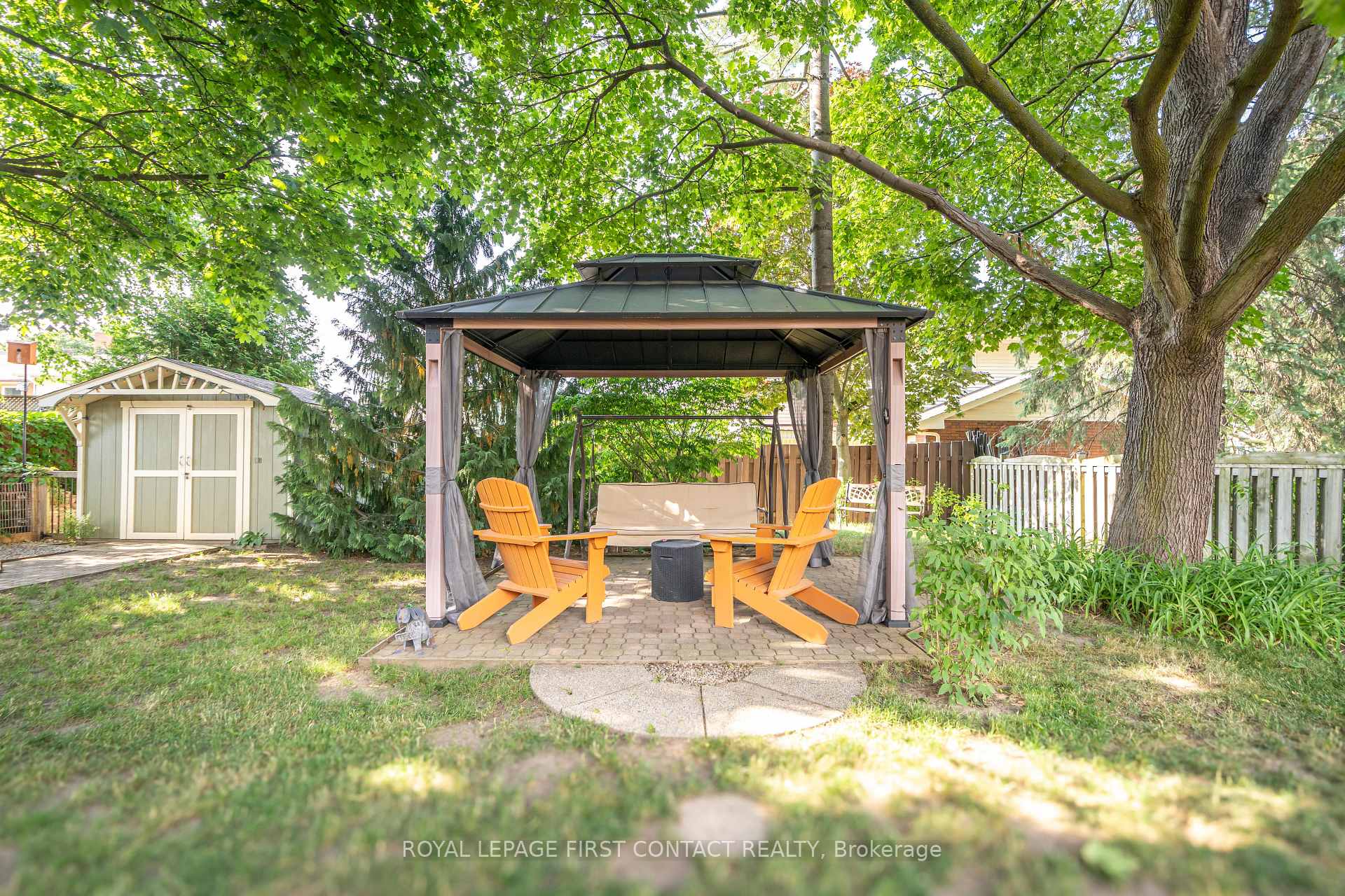 Photo 21 of 10 Grand Place, Barrie, Allandale Heights — HOMEH