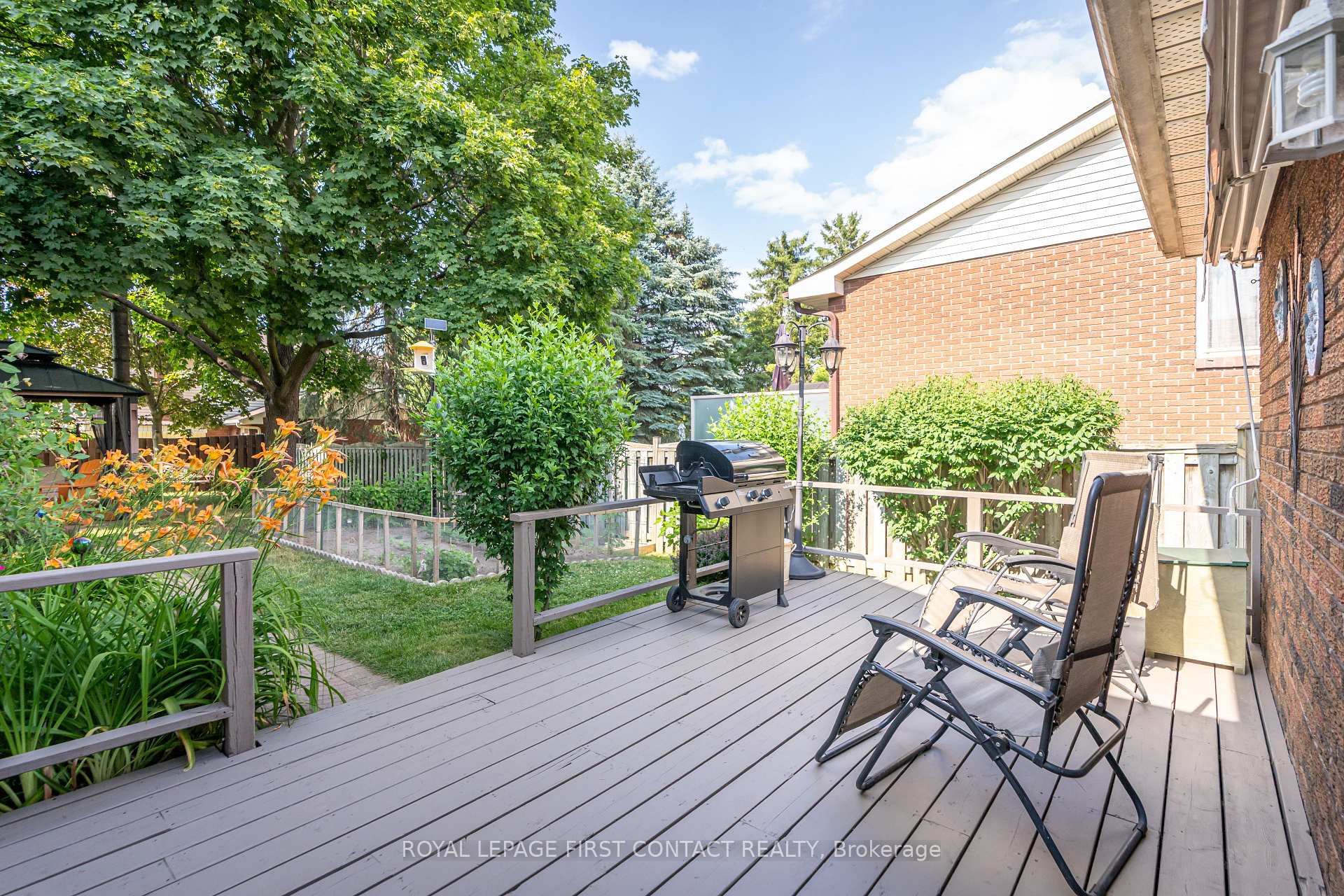 Photo 20 of 10 Grand Place, Barrie, Allandale Heights — HOMEH