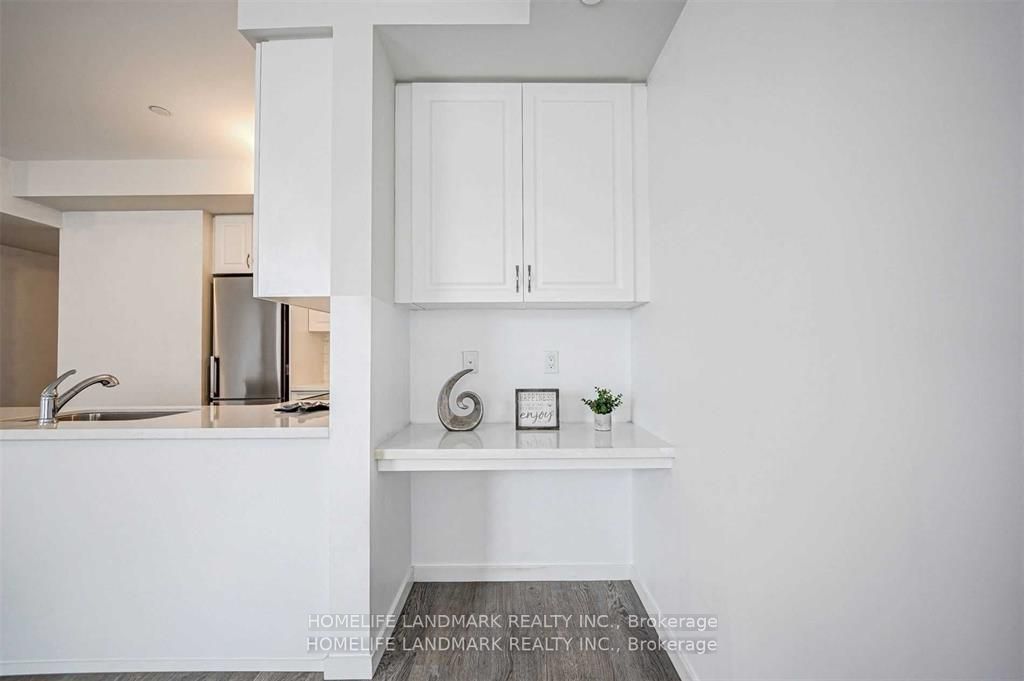 Photo 36 of Unit 102, 500 Alex Gardner Circle, Aurora, Aurora Heights — HOMEH