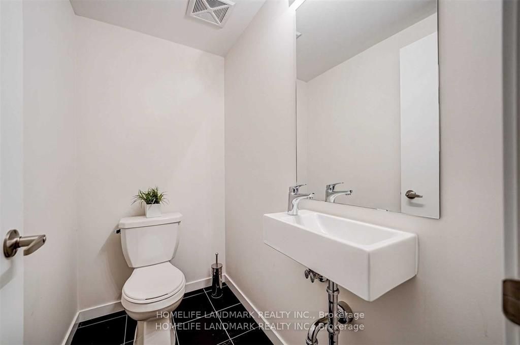 Photo 38 of Unit 102, 500 Alex Gardner Circle, Aurora, Aurora Heights — HOMEH