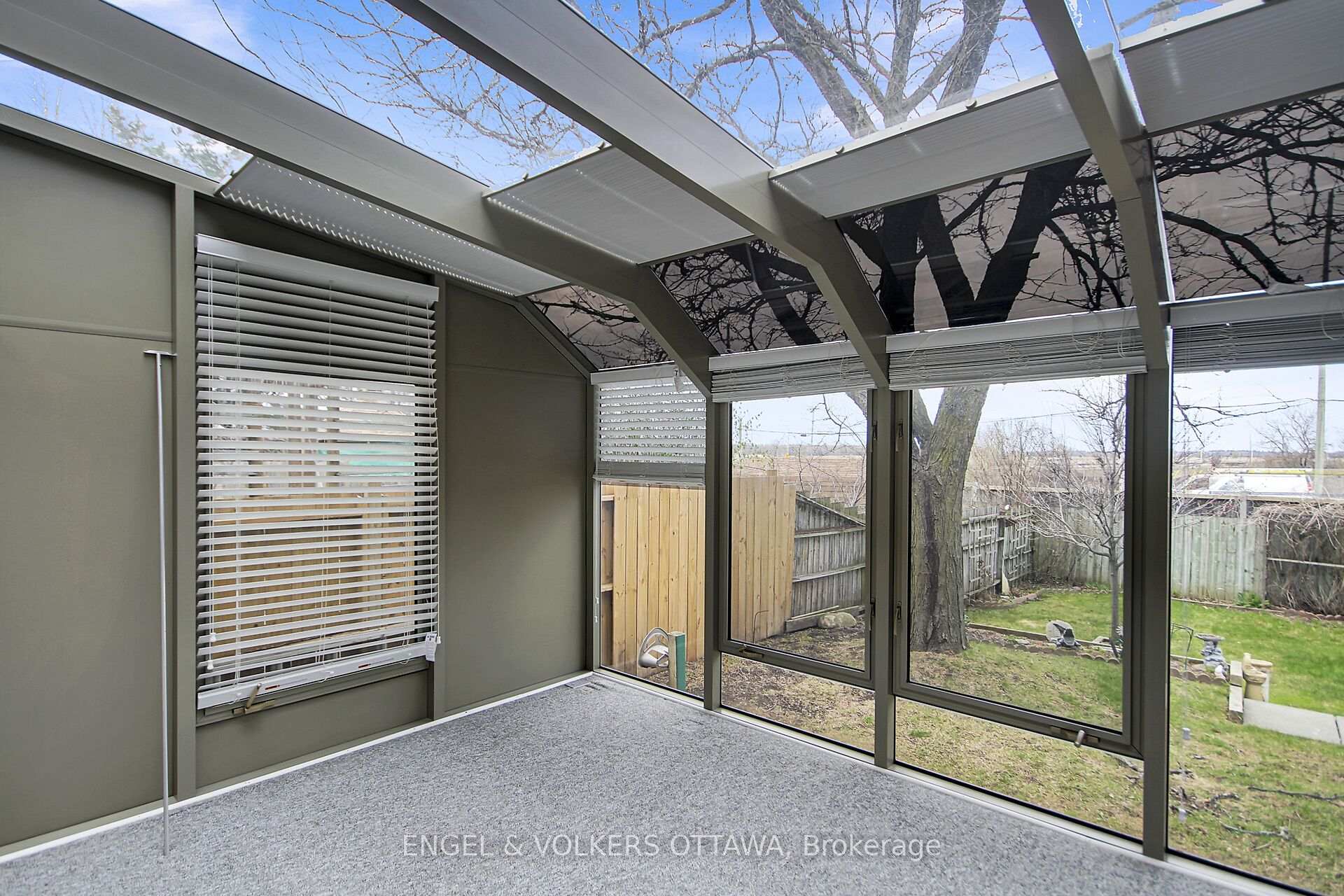 Photo 16 of 112 Fieldgate Drive, Ottawa, Barrhaven - Knollsbrook — HOMEH