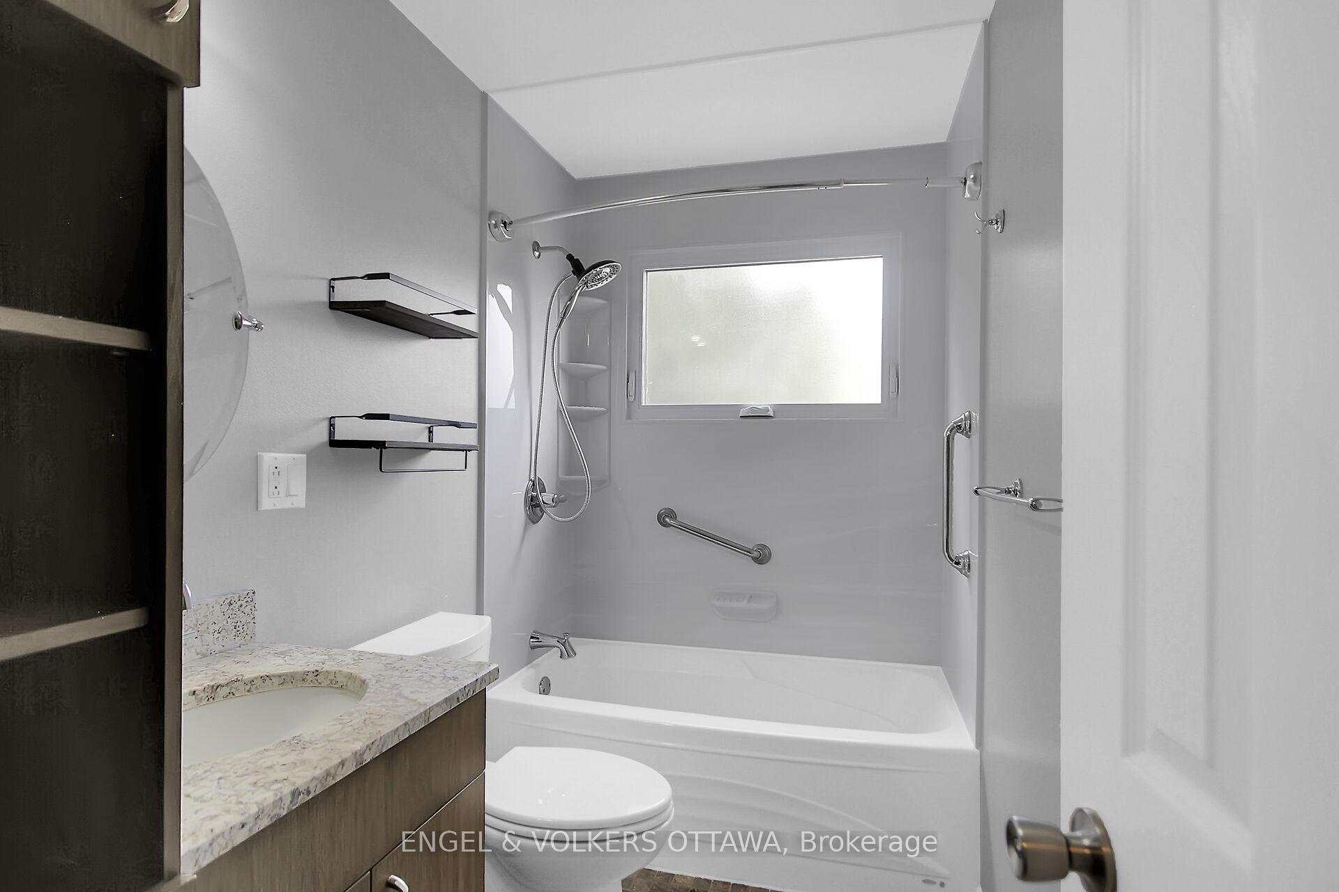 Photo 21 of 112 Fieldgate Drive, Ottawa, Barrhaven - Knollsbrook — HOMEH