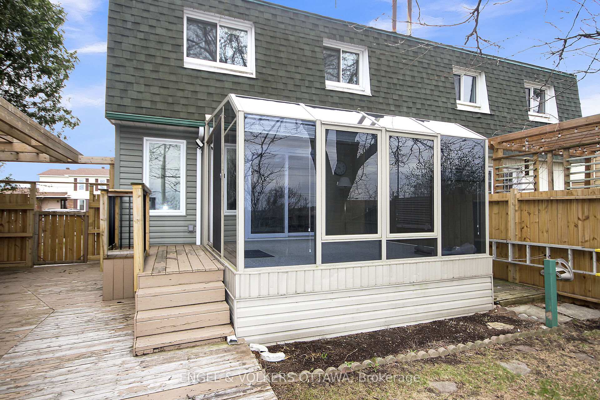 Photo 30 of 112 Fieldgate Drive, Ottawa, Barrhaven - Knollsbrook — HOMEH