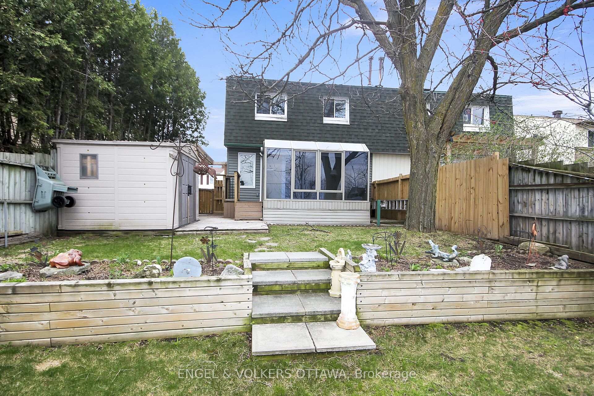 Photo 32 of 112 Fieldgate Drive, Ottawa, Barrhaven - Knollsbrook — HOMEH