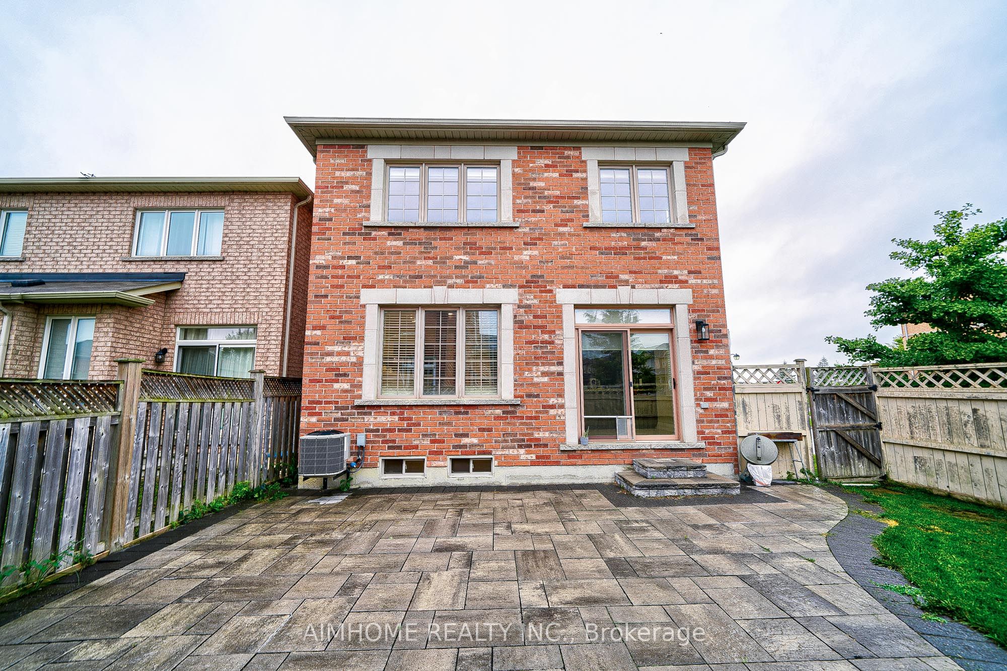 Photo 55 of 45 Darren Hill Trail, Markham, Greensborough — HOMEH