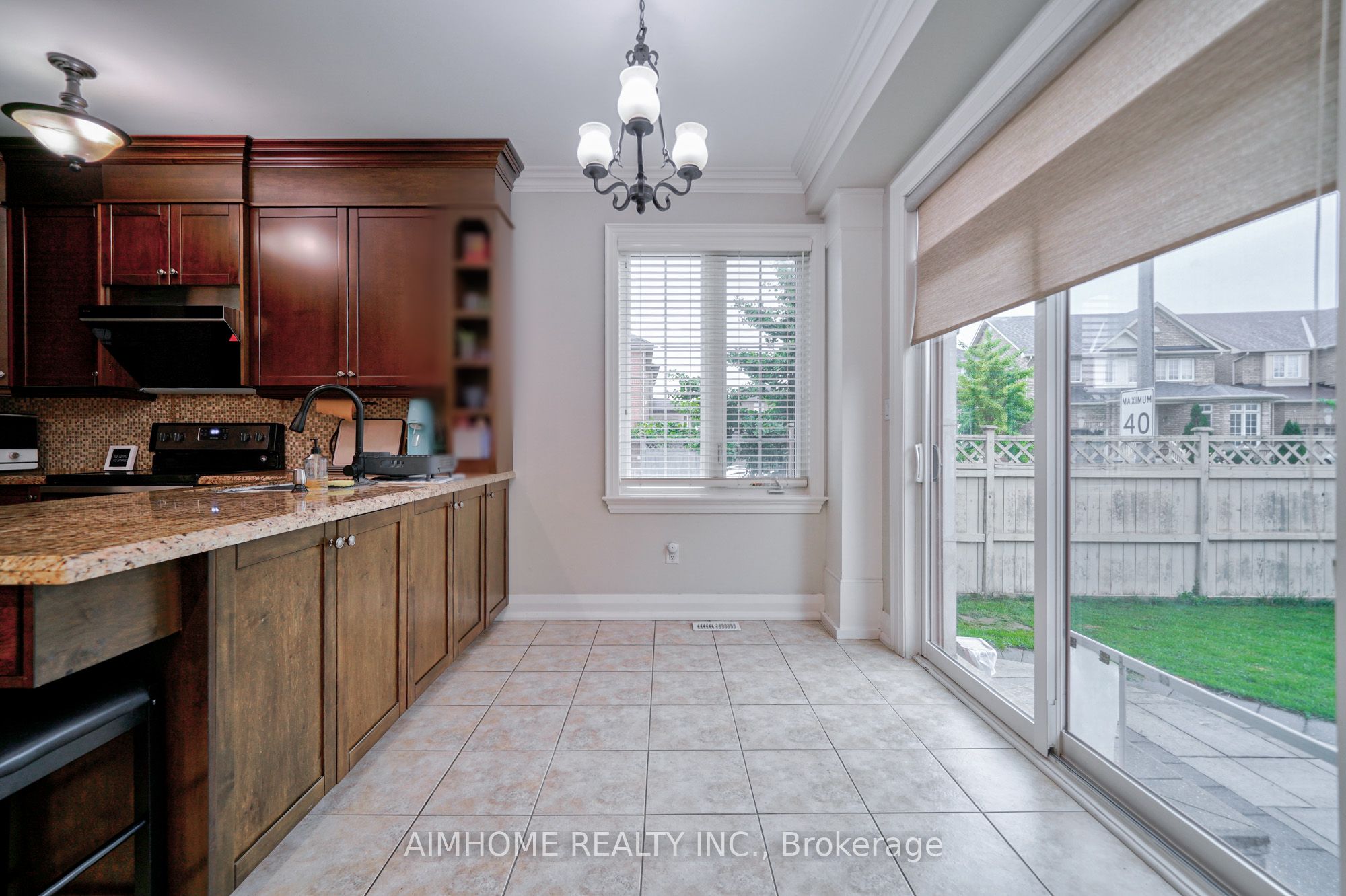 Photo 38 of 45 Darren Hill Trail, Markham, Greensborough — HOMEH