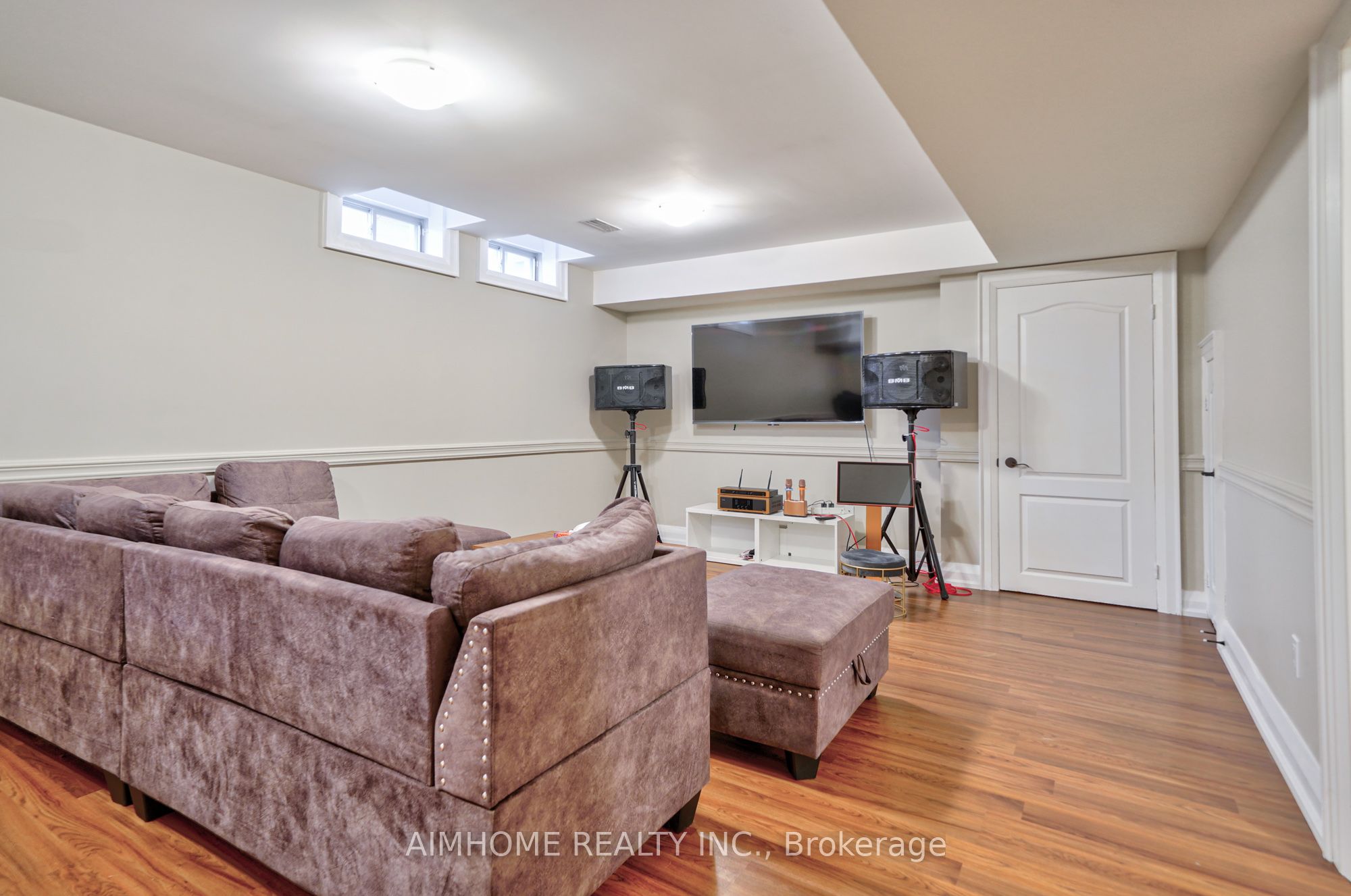Photo 44 of 45 Darren Hill Trail, Markham, Greensborough — HOMEH