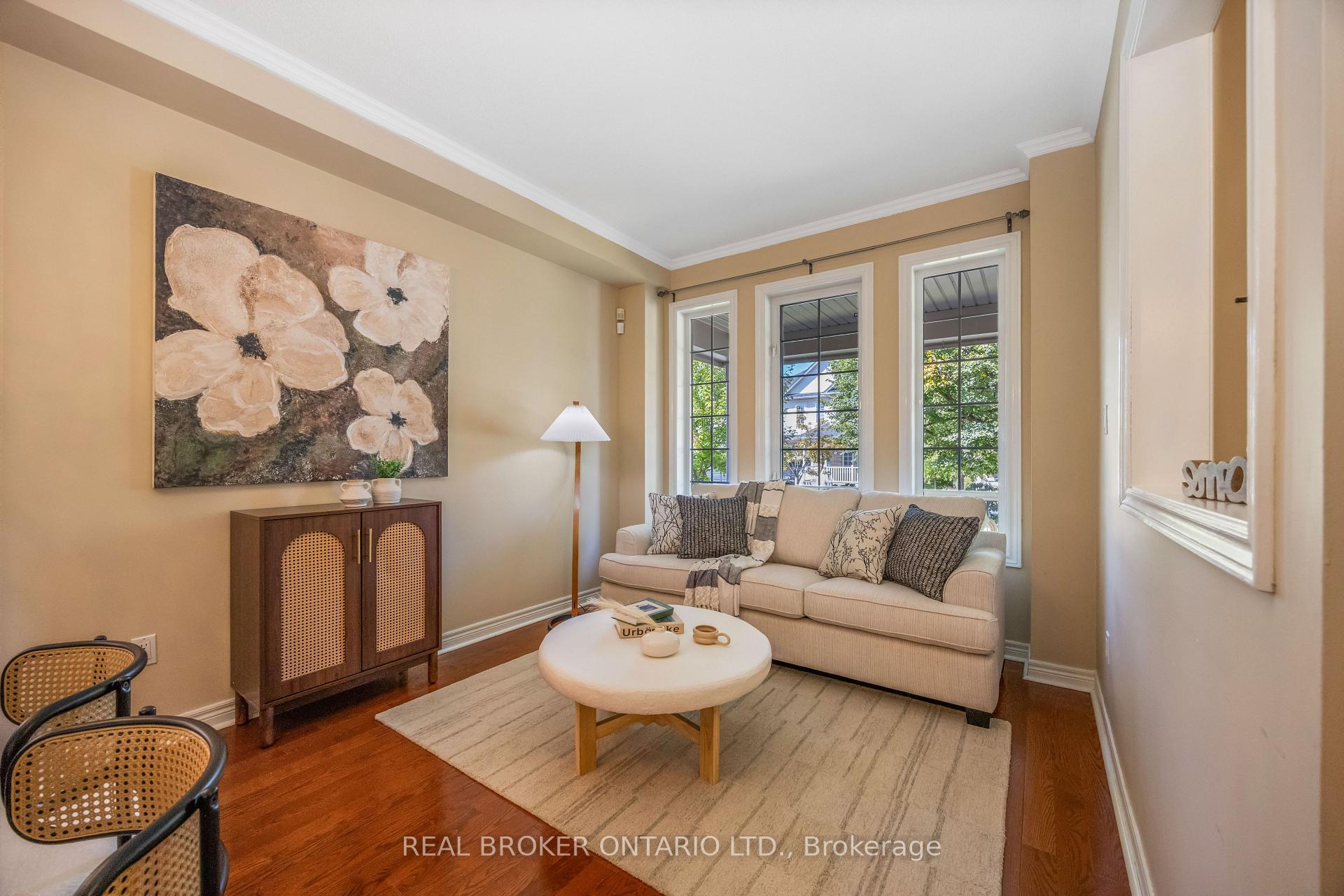 Photo 11 of 51 Haverhill Terrace, Aurora, Bayview Wellington — HOMEH