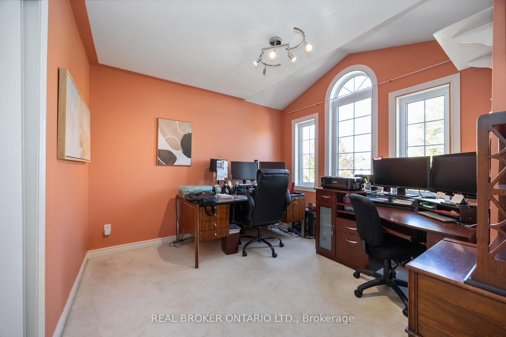 Photo 25 of 51 Haverhill Terrace, Aurora, Bayview Wellington — HOMEH
