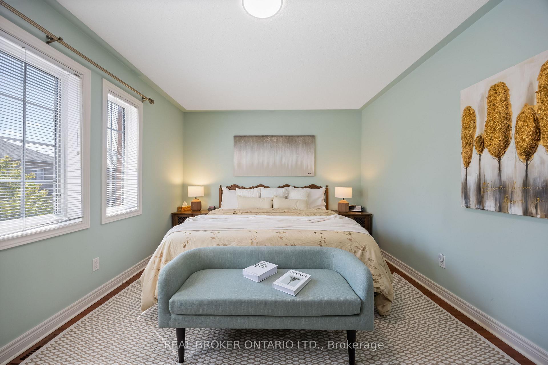 Photo 32 of 51 Haverhill Terrace, Aurora, Bayview Wellington — HOMEH
