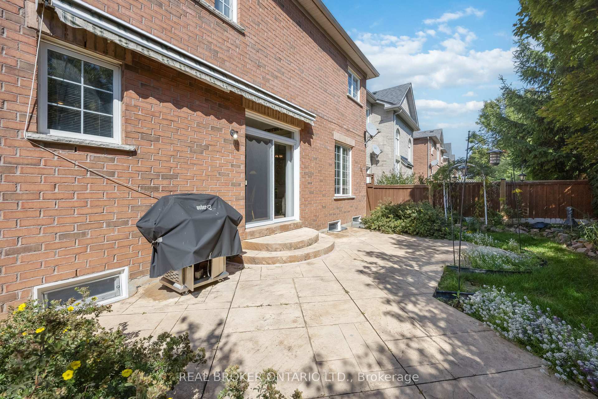 Photo 39 of 51 Haverhill Terrace, Aurora, Bayview Wellington — HOMEH