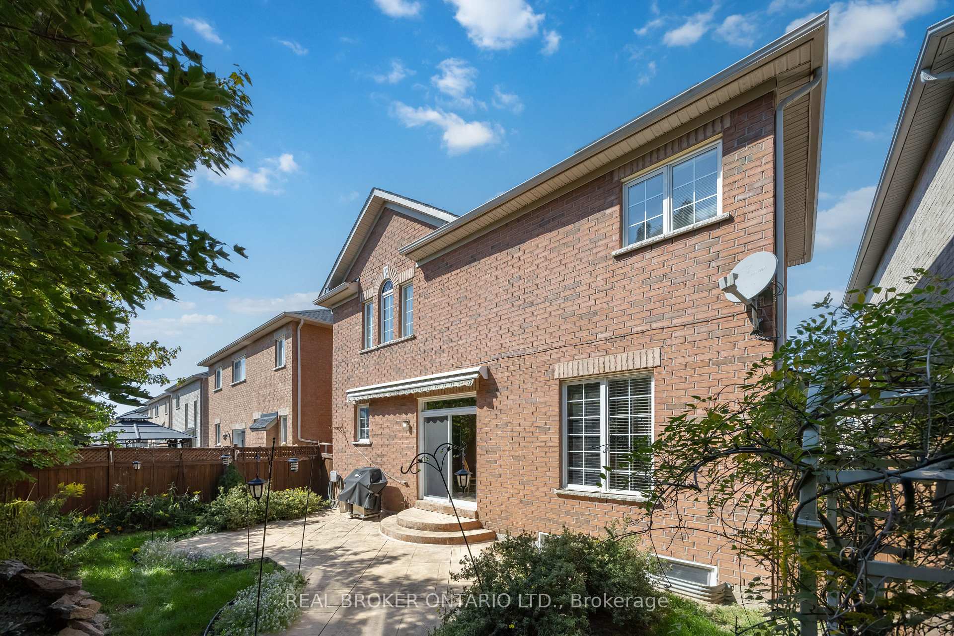 Photo 41 of 51 Haverhill Terrace, Aurora, Bayview Wellington — HOMEH