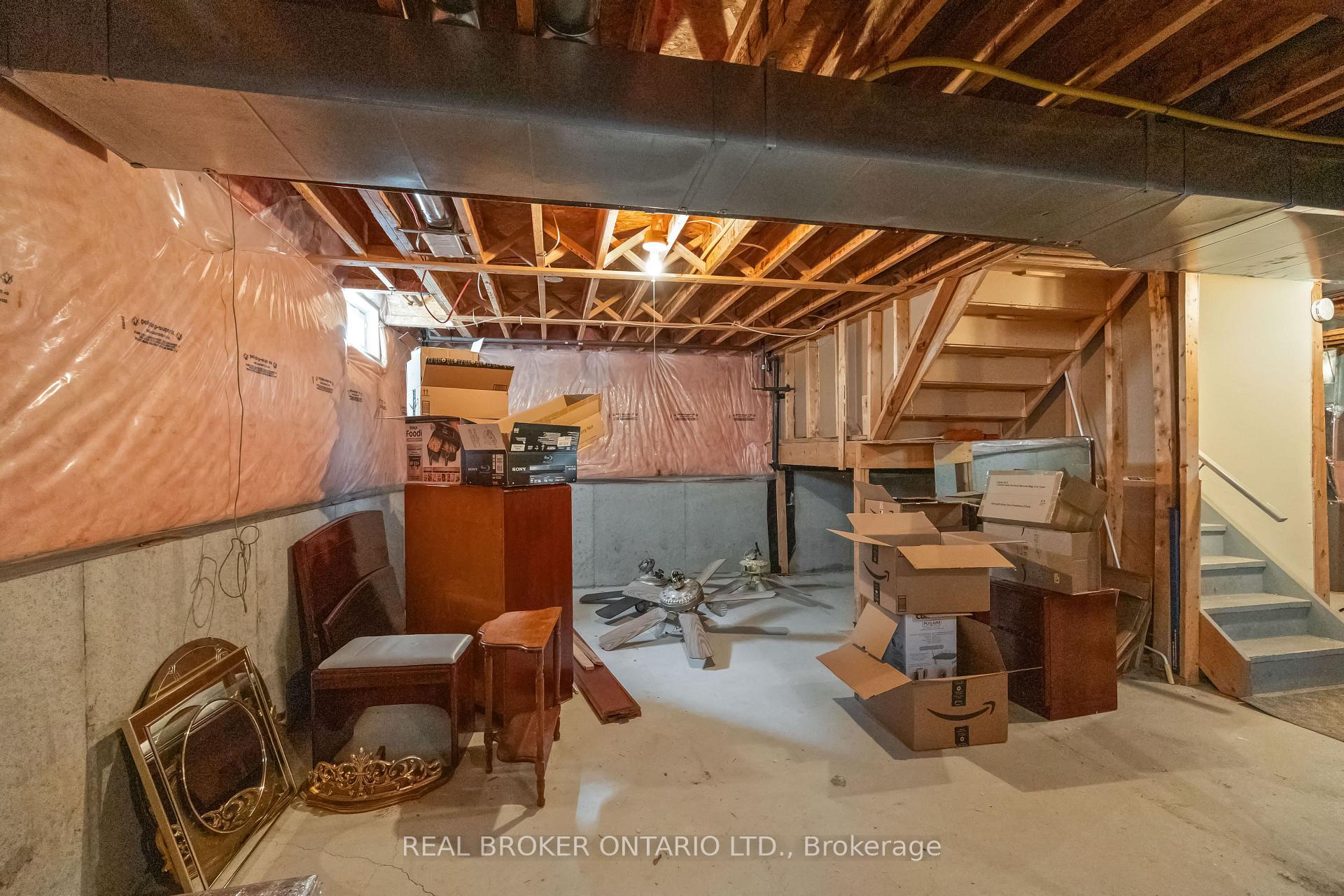 Photo 40 of 51 Haverhill Terrace, Aurora, Bayview Wellington — HOMEH