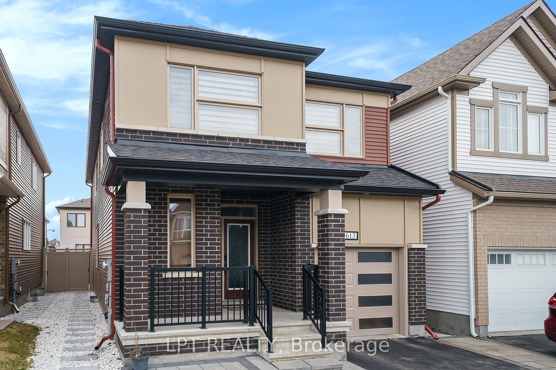 Photo 3 of 613 Perseus Avenue, Ottawa, Barrhaven - Half Moon Bay — HOMEH