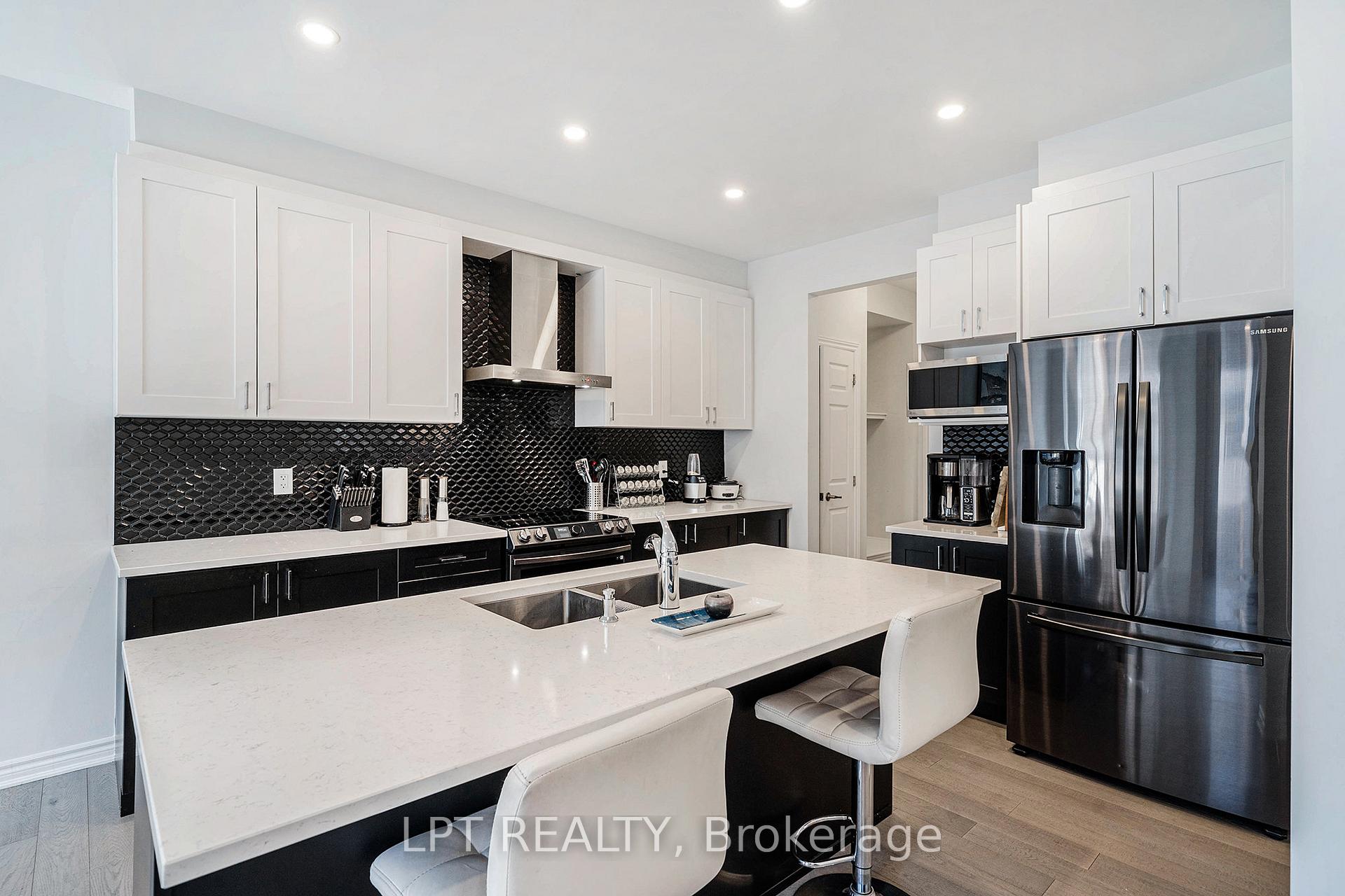Photo 12 of 613 Perseus Avenue, Ottawa, Barrhaven - Half Moon Bay — HOMEH