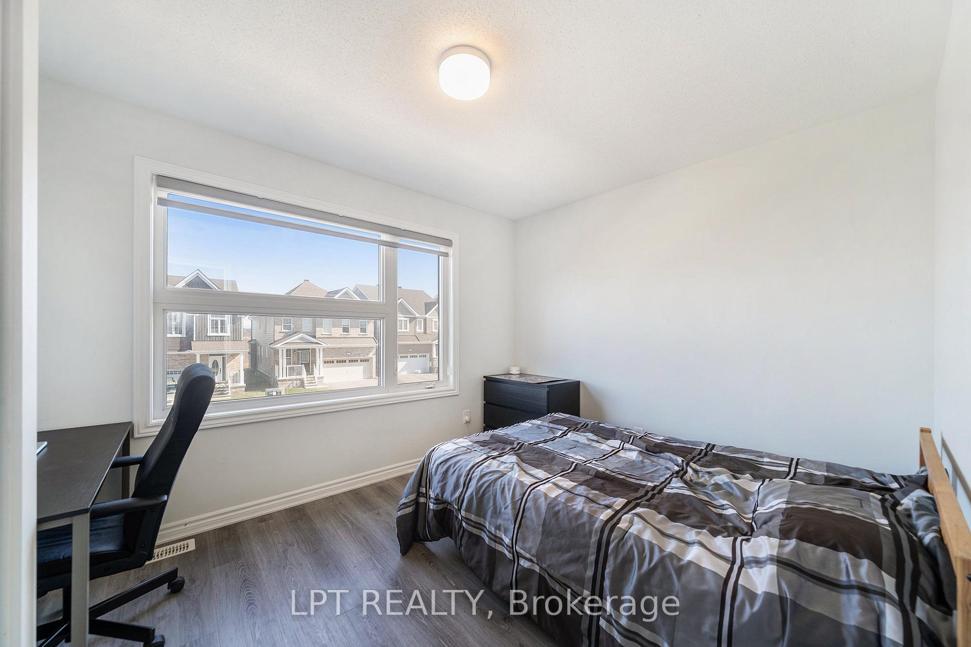 Photo 18 of 613 Perseus Avenue, Ottawa, Barrhaven - Half Moon Bay — HOMEH