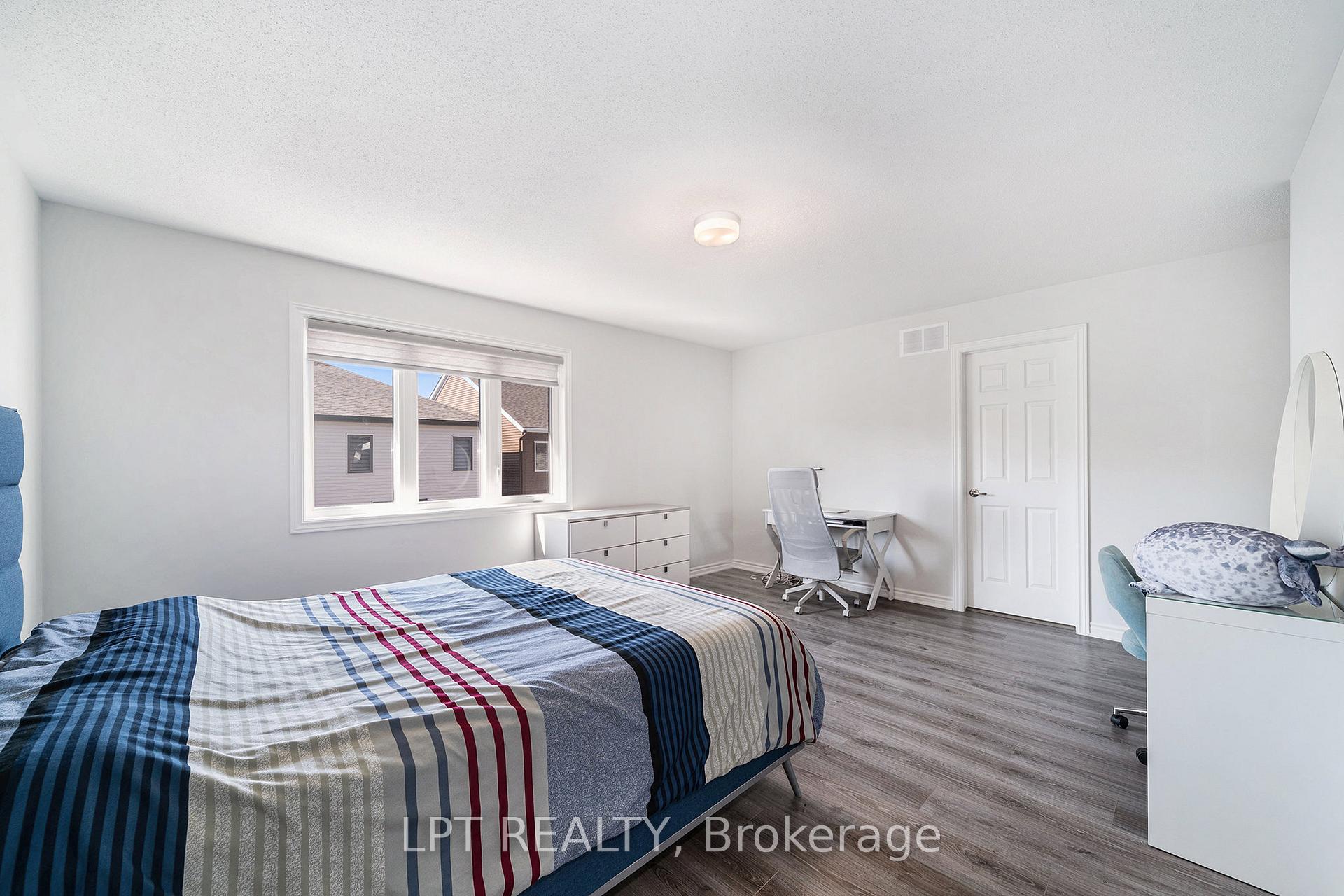Photo 19 of 613 Perseus Avenue, Ottawa, Barrhaven - Half Moon Bay — HOMEH