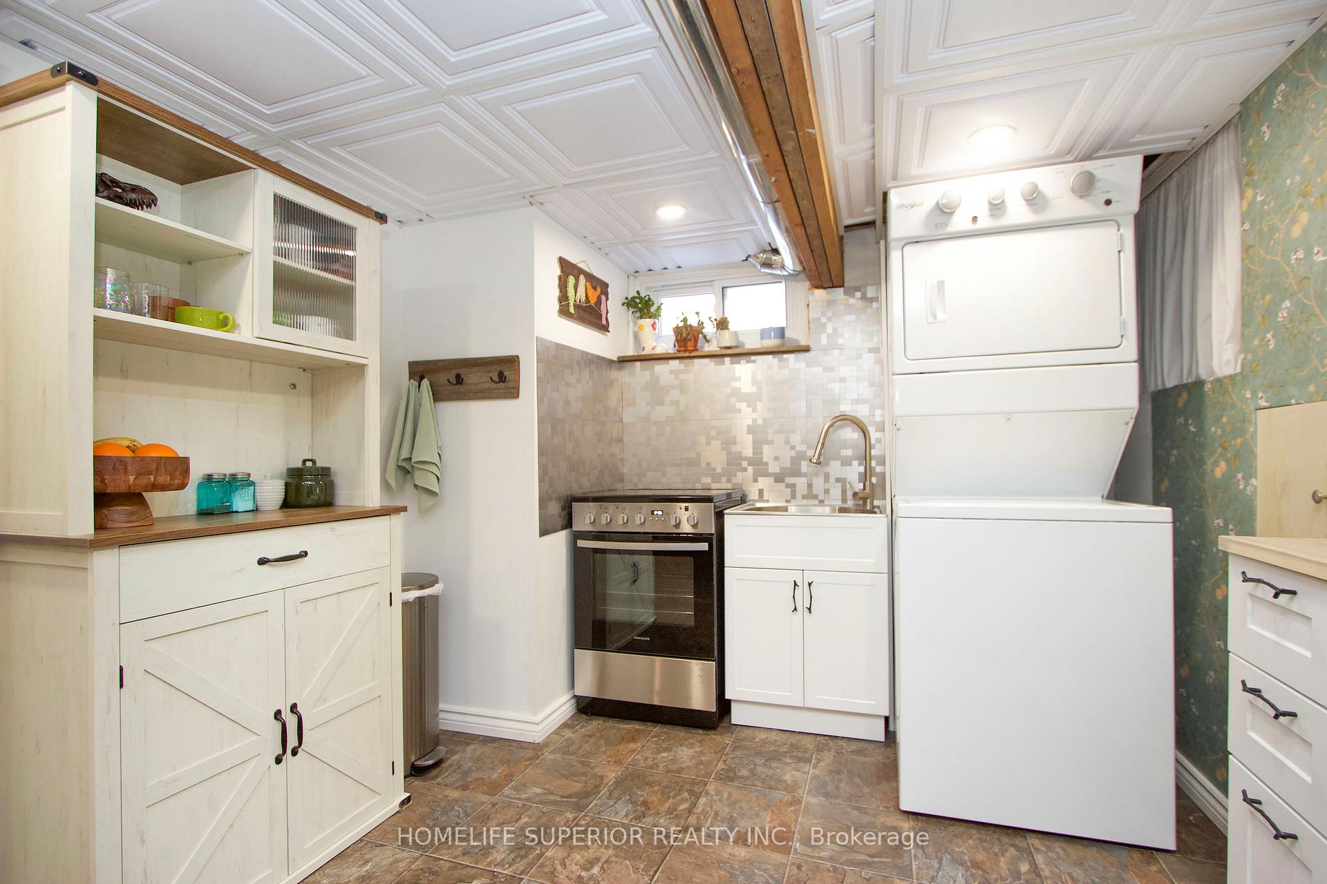 Photo 26 of 34 Phair Avenue E, Clarington, Courtice — HOMEH