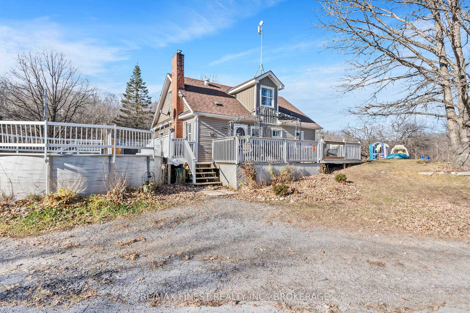 Photo 3 of 6432 Craig Road, Frontenac, Frontenac South — HOMEH