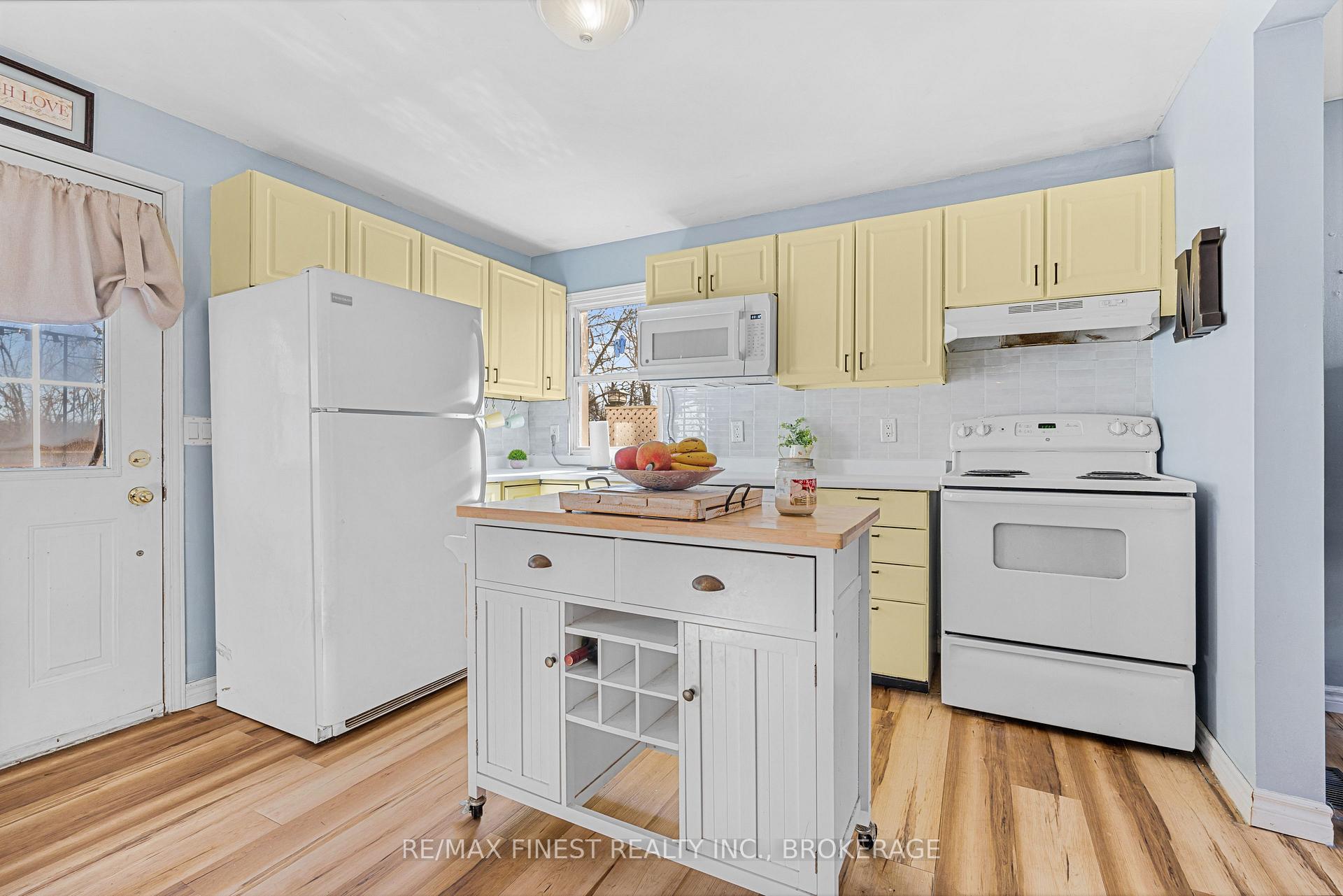 Photo 5 of 6432 Craig Road, Frontenac, Frontenac South — HOMEH