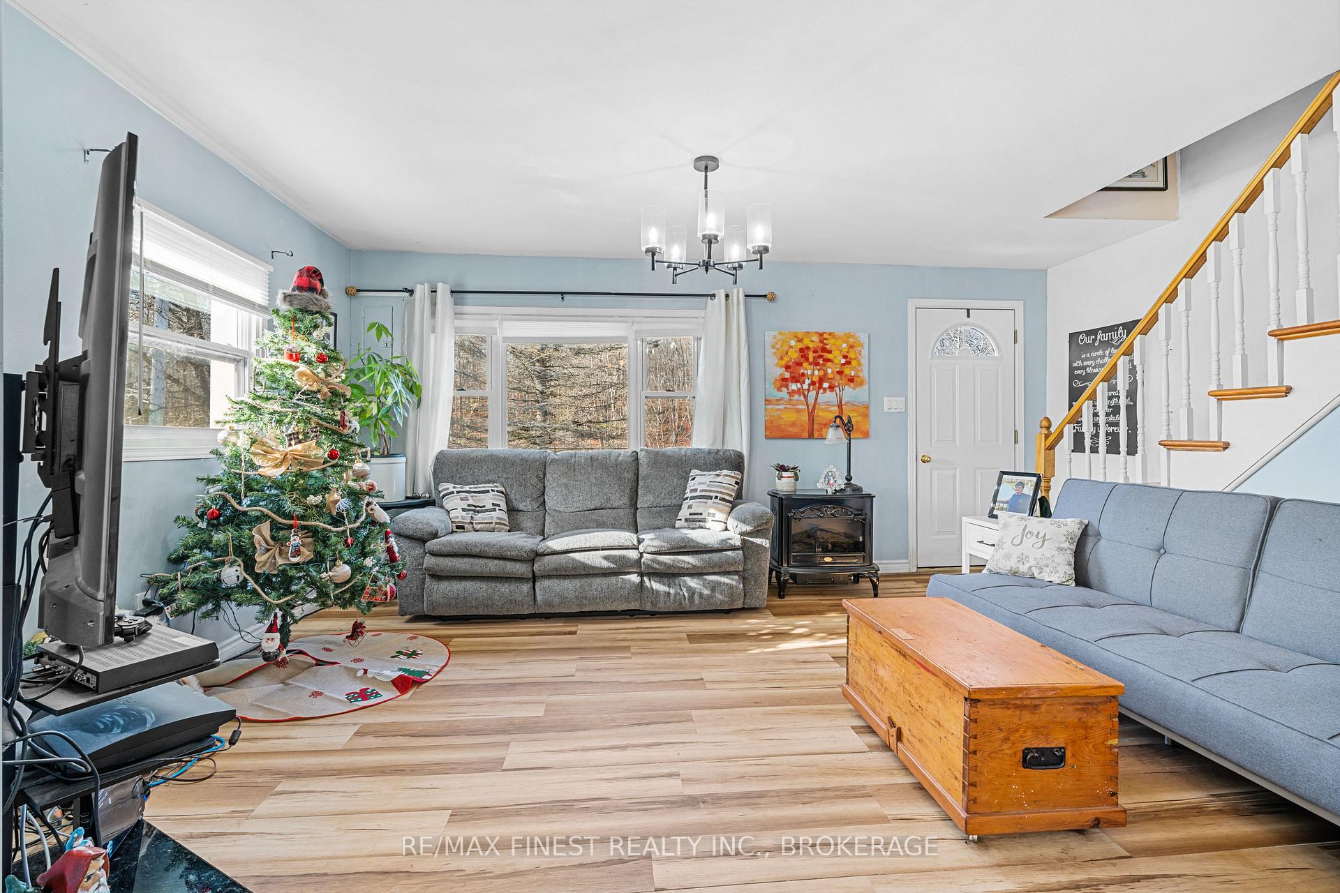 Photo 10 of 6432 Craig Road, Frontenac, Frontenac South — HOMEH